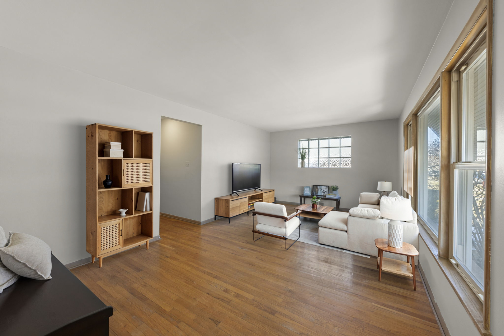 3424 S 55th Court, Cicero, IL 60804