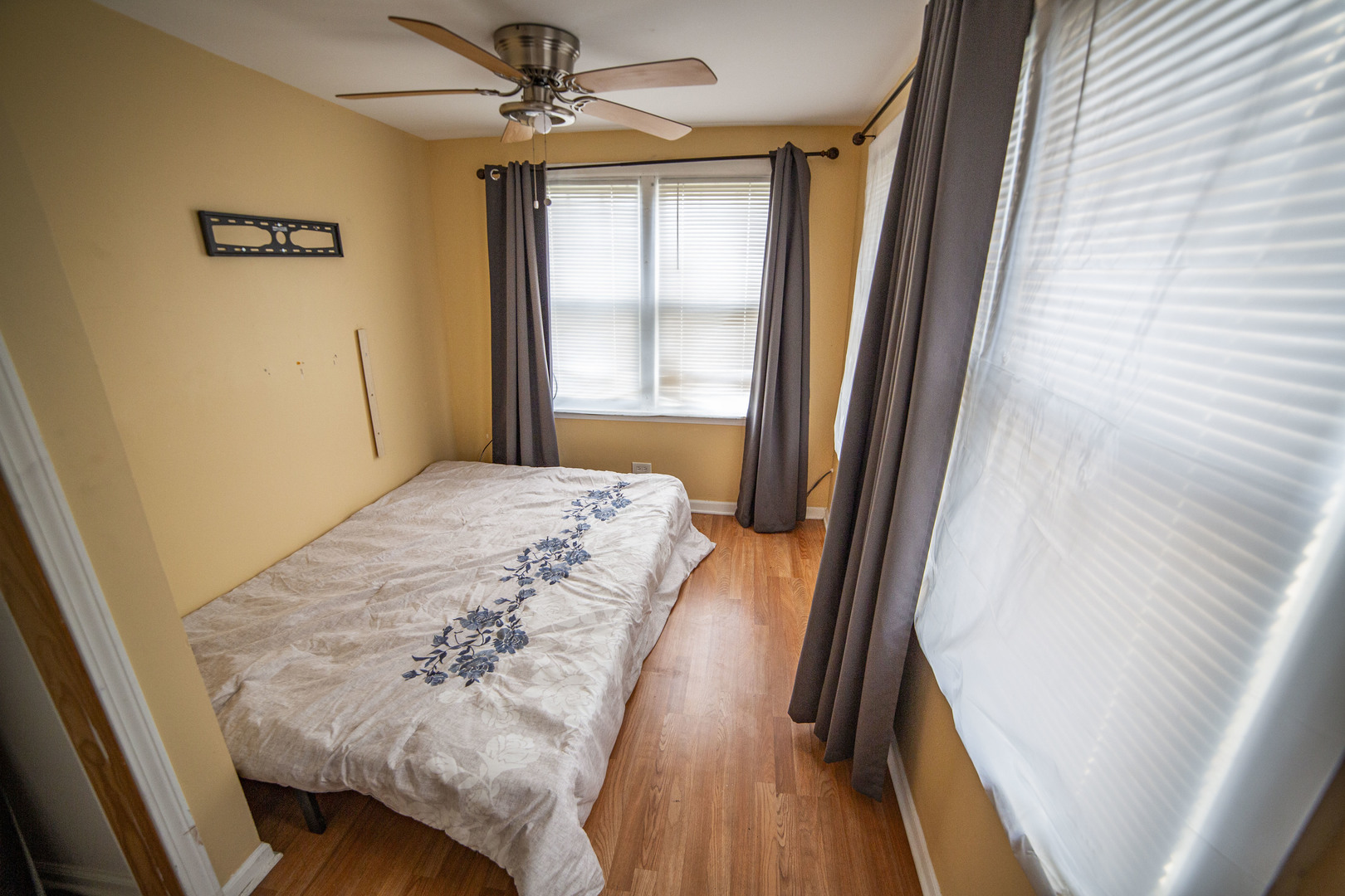 4572 Rumsey Avenue, Oak Lawn, IL 60453