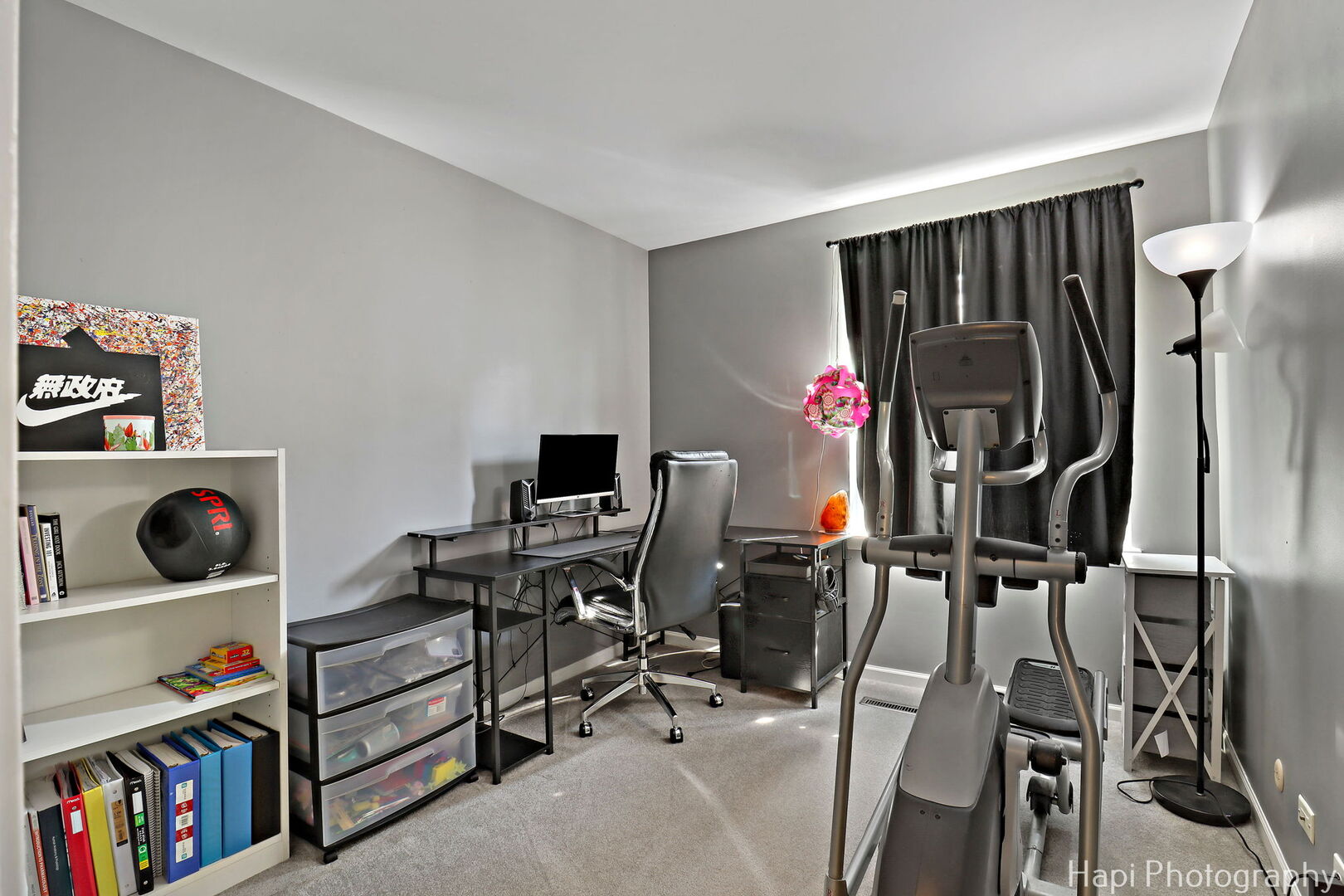 337 W Treehouse Lane #11-2, Round Lake, IL 60073