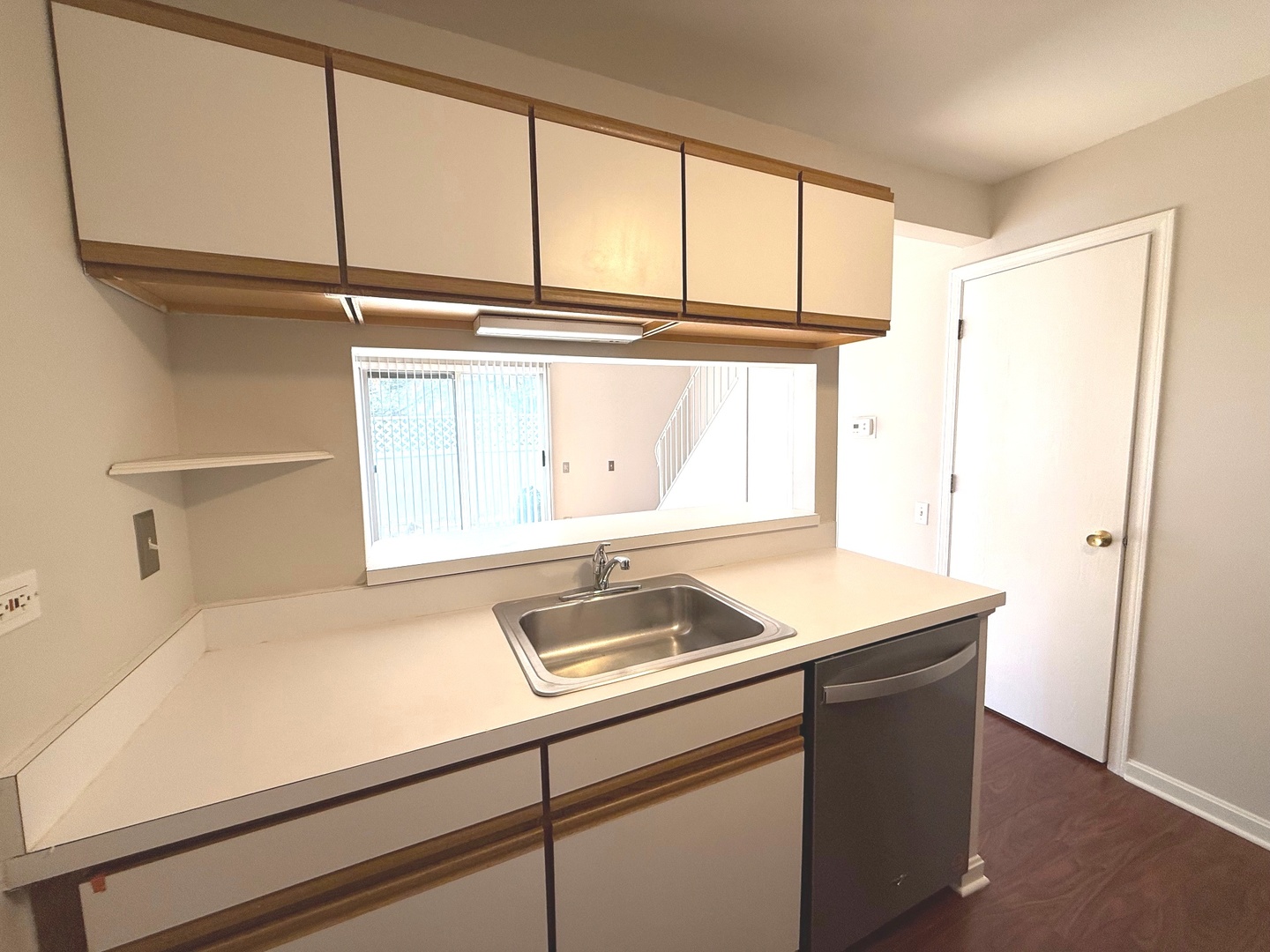 408 Trenton Court, Aurora, IL 60504