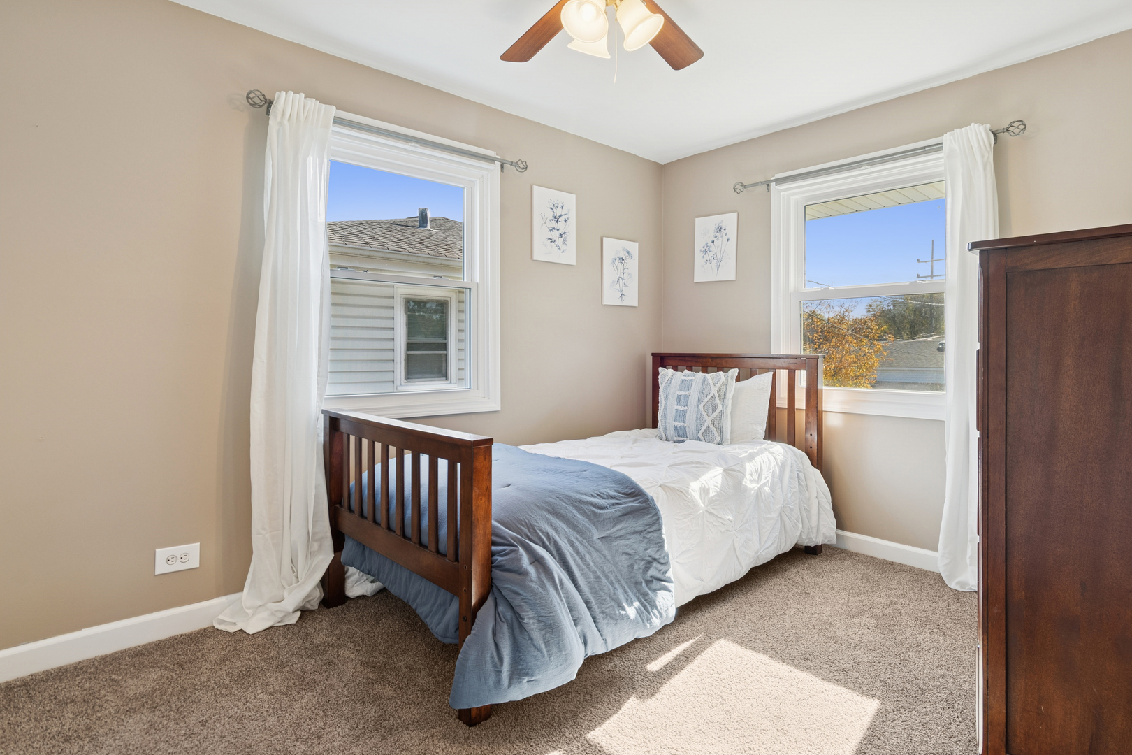 1316 Wilson Avenue, Wheaton, IL 60189