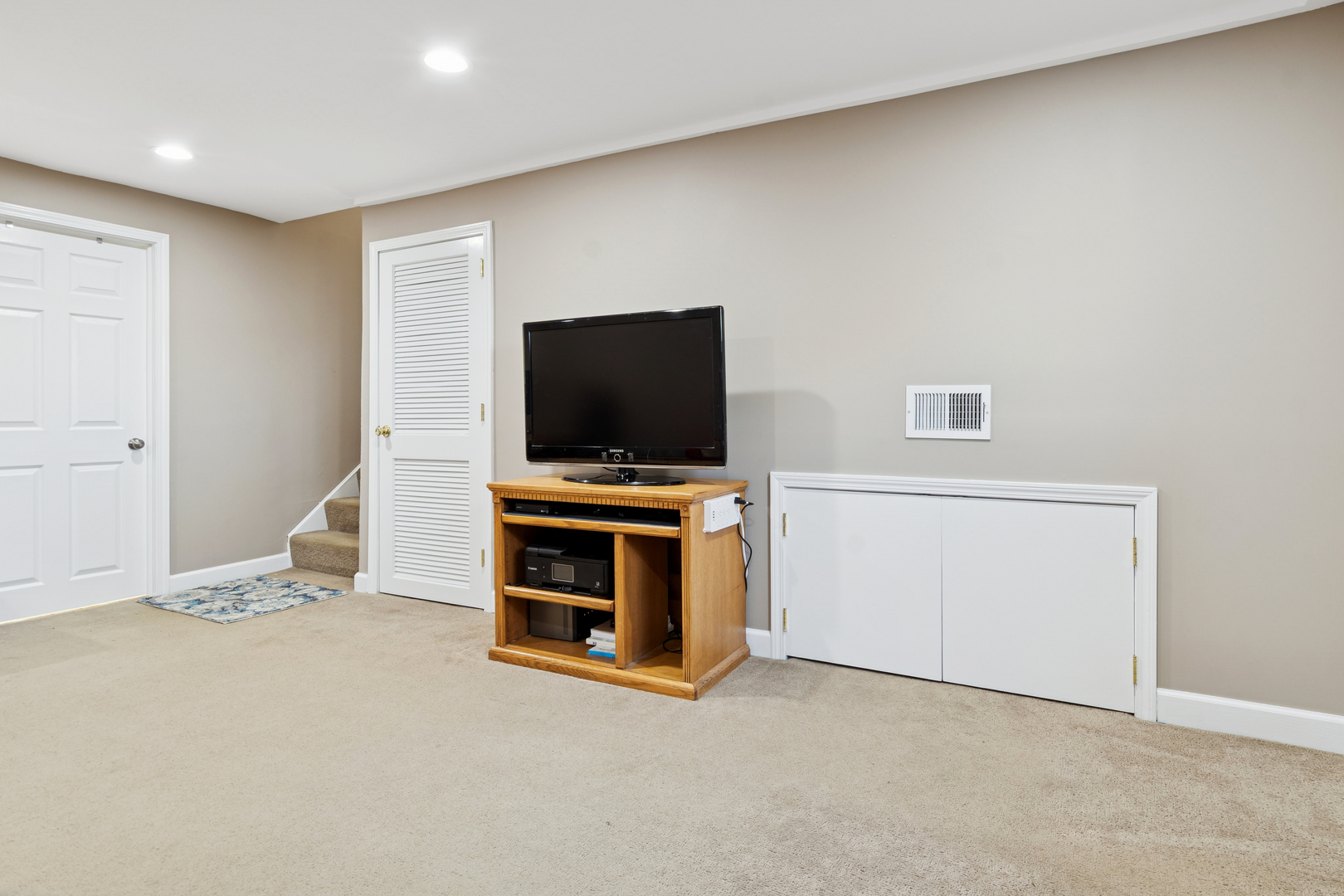 1316 Wilson Avenue, Wheaton, IL 60189