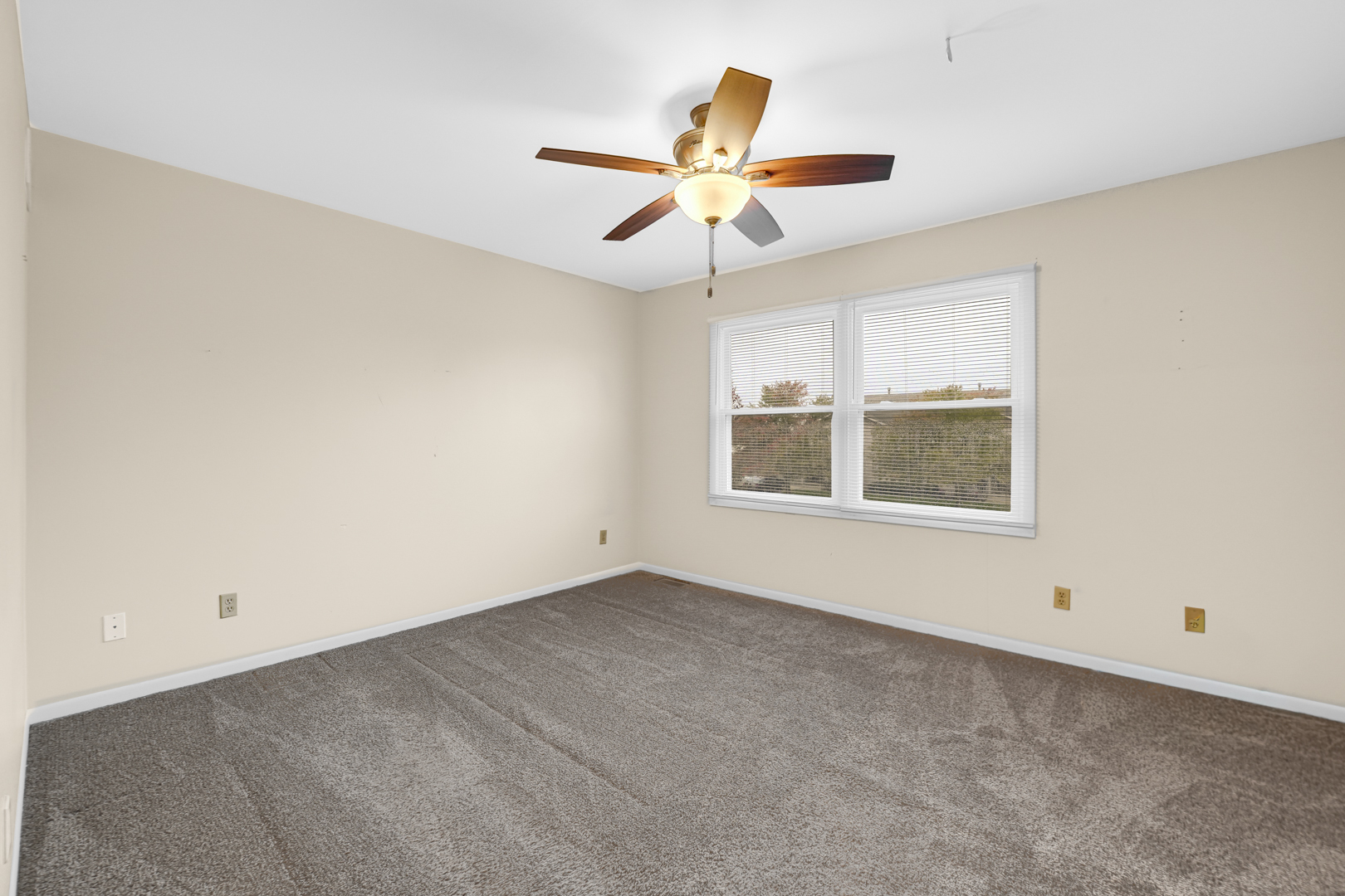 192 S Joslyn Street, Cortland, IL 60112