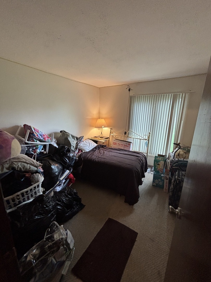 1050 Holbrook Road #1H, Homewood, IL 60430