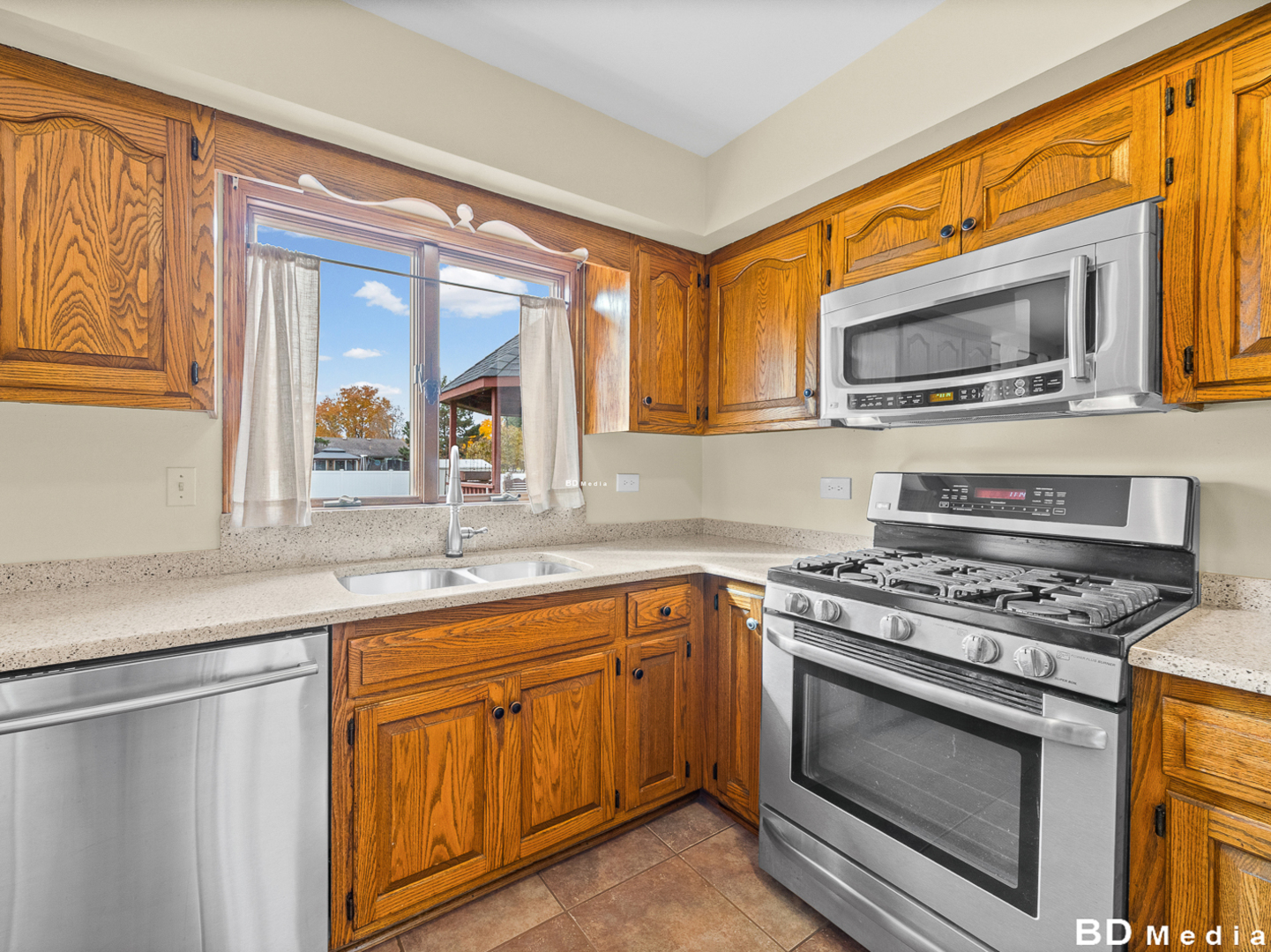 1525 Cimarron Drive, New Lenox, IL 60451