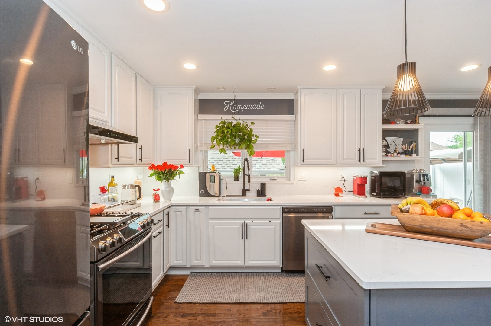 Vernon Hills, IL 60061