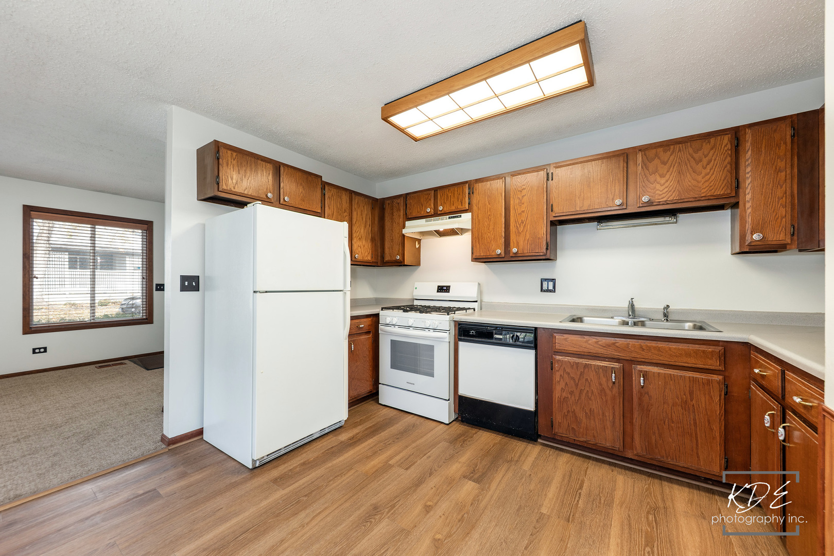 30W171 Maplewood Court, Warrenville, IL 60555