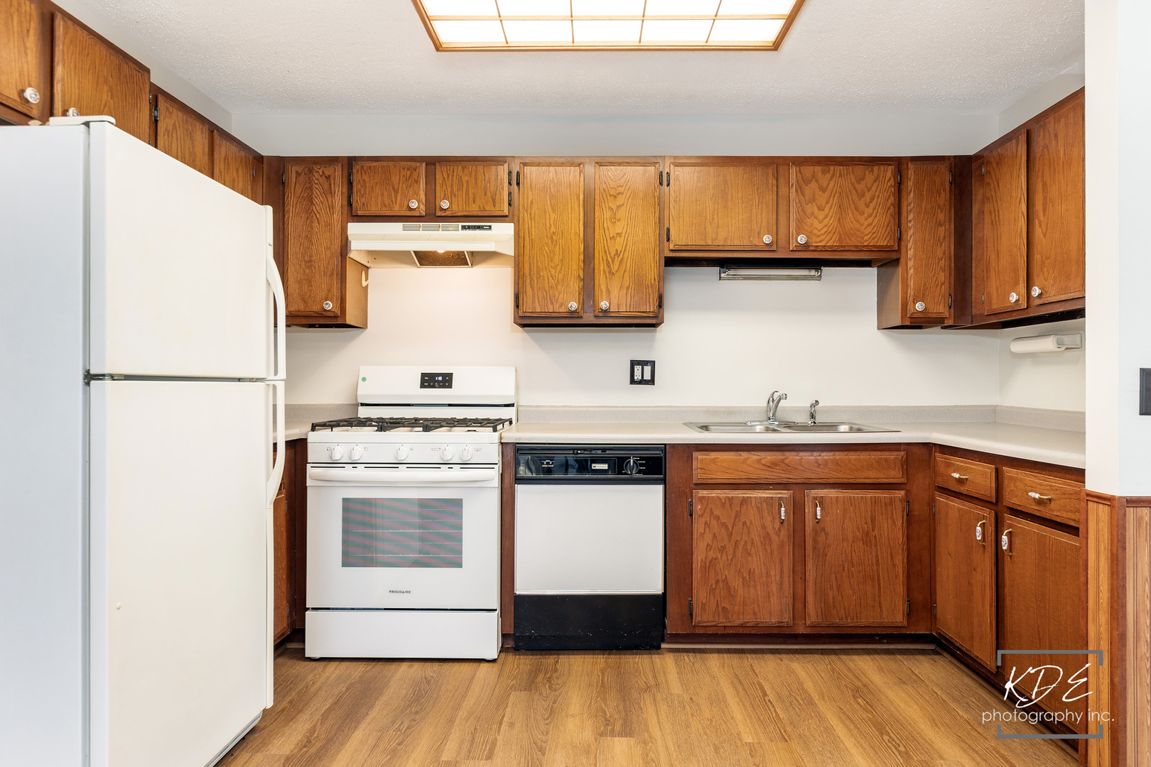 30W171 Maplewood Court, Warrenville, IL 60555