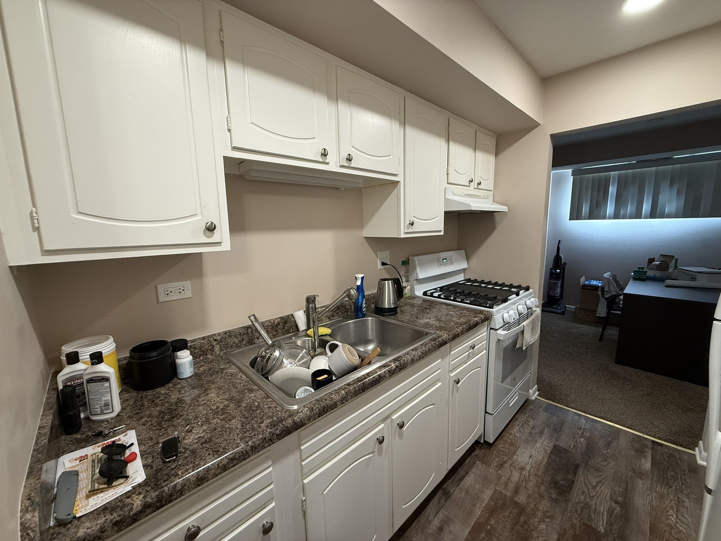 2208 Country Club Drive #1, Woodridge, IL 60517