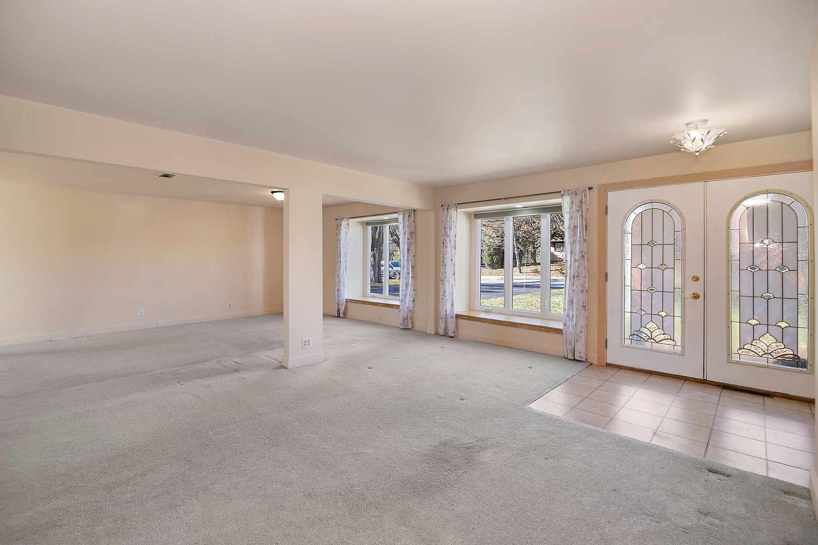 2N603 Virginia Avenue, Glen Ellyn, IL 60137