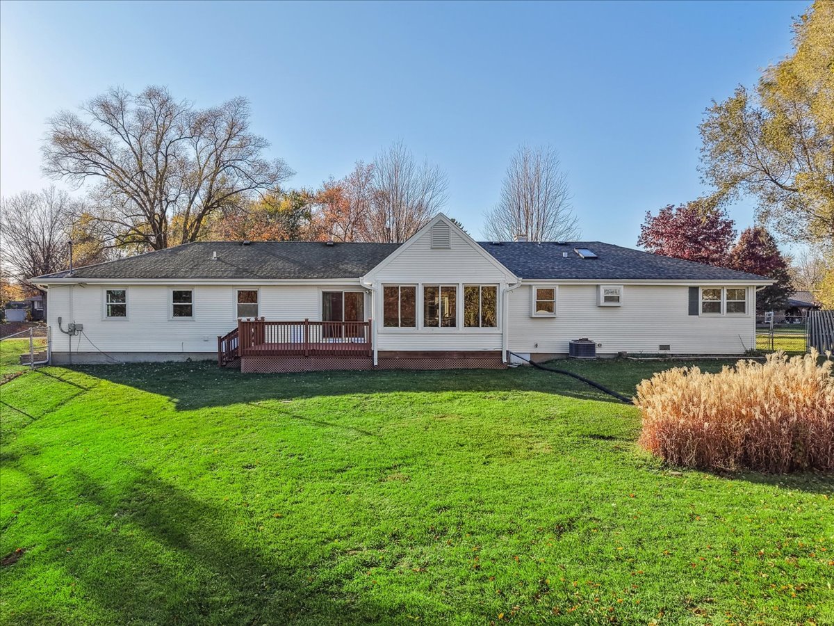 2N603 Virginia Avenue, Glen Ellyn, IL 60137