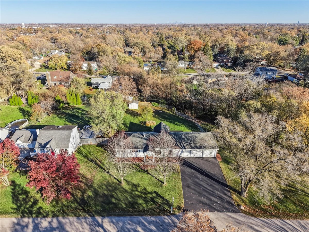 2N603 Virginia Avenue, Glen Ellyn, IL 60137