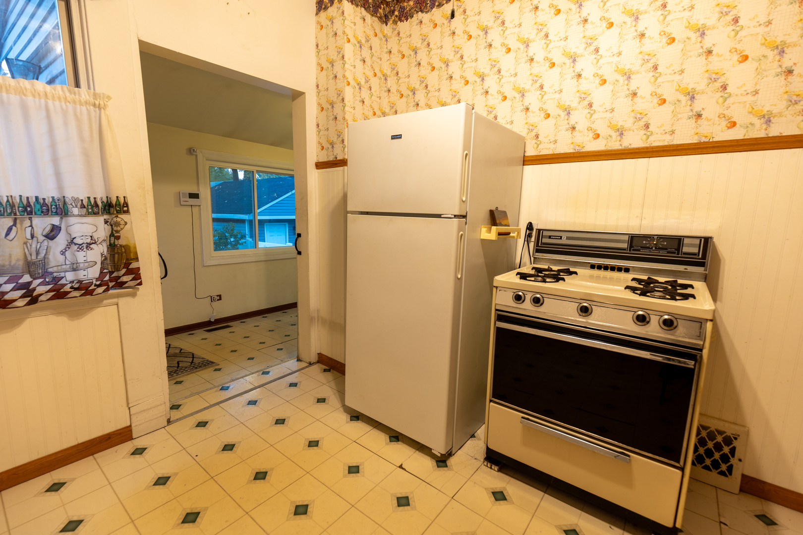 1133 S Ridgeland Avenue, Oak Park, IL 60304