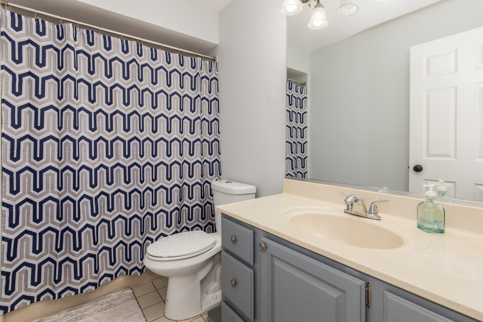 1068 MATTANDE Lane, Naperville, IL 60540