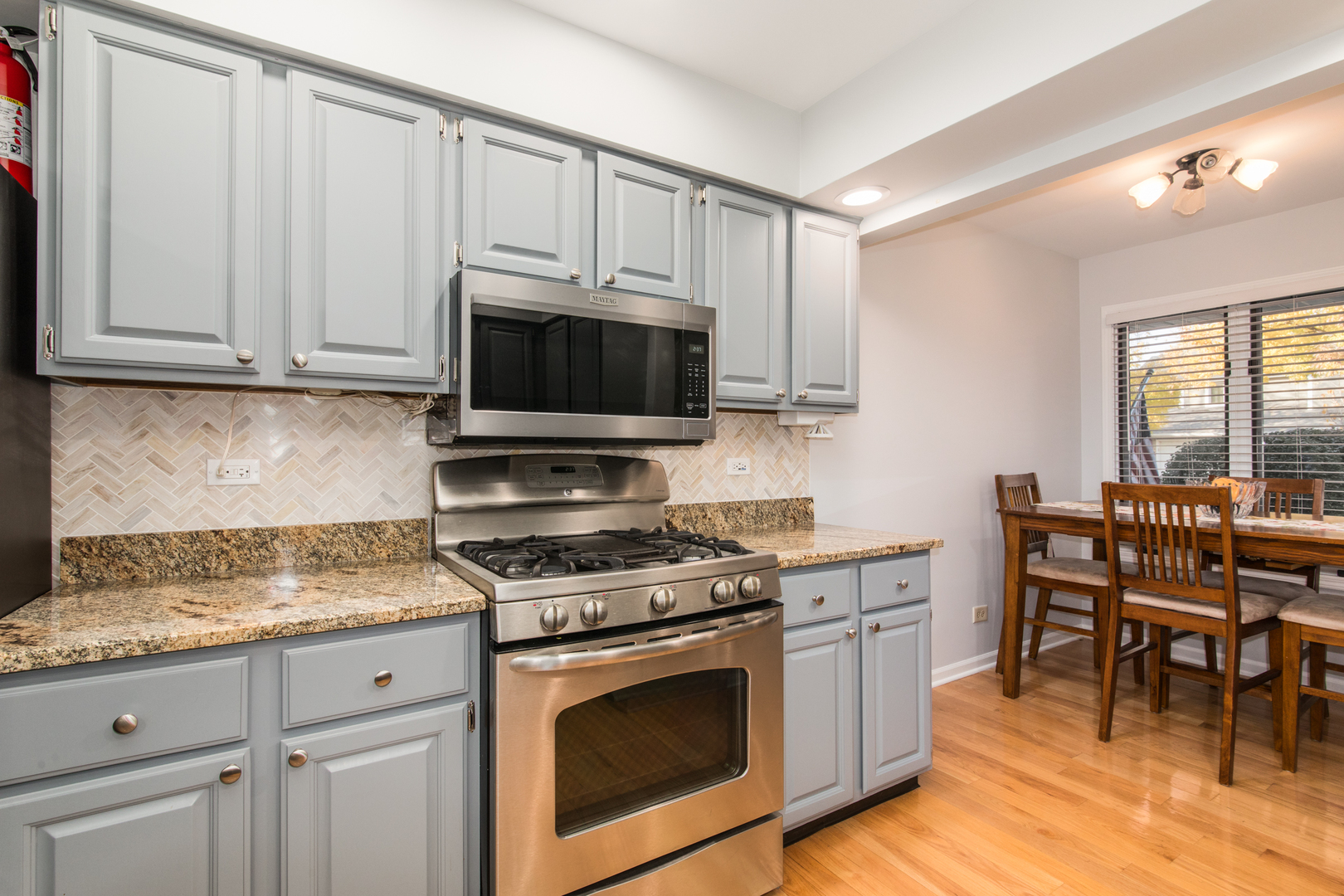 1068 MATTANDE Lane, Naperville, IL 60540