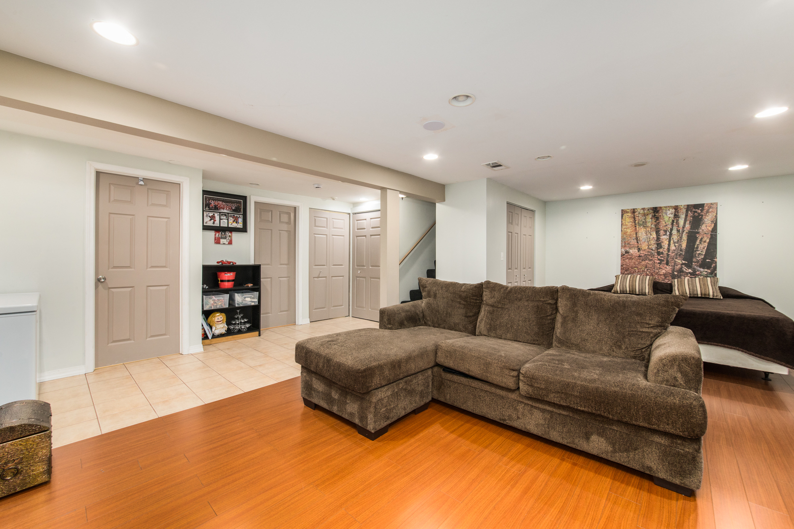 1068 MATTANDE Lane, Naperville, IL 60540