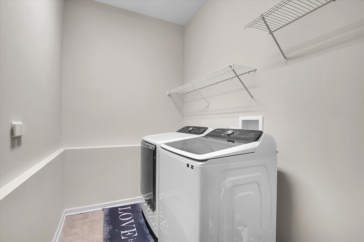 1120 TRILLIUM Lane, Shorewood, IL 60404