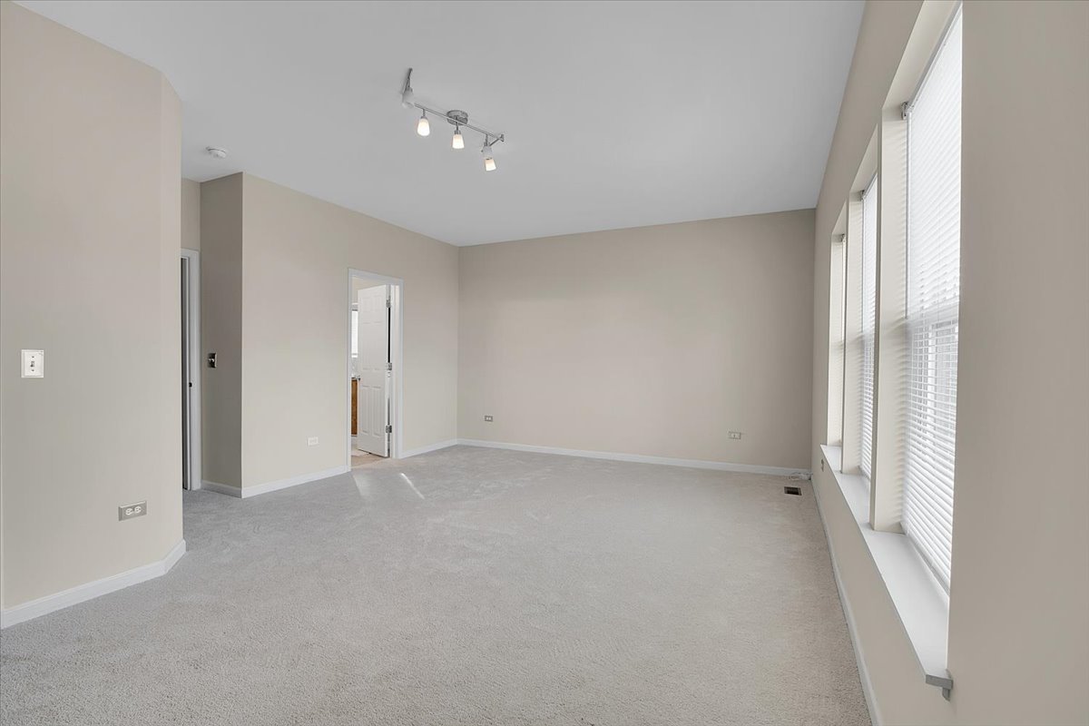 1120 TRILLIUM Lane, Shorewood, IL 60404