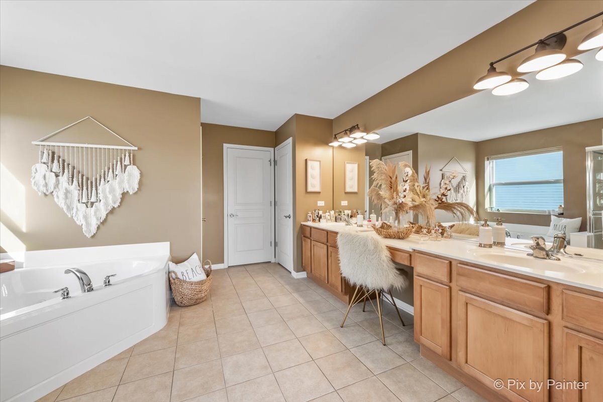 1328 Blue Heron Circle, Antioch, IL 60002