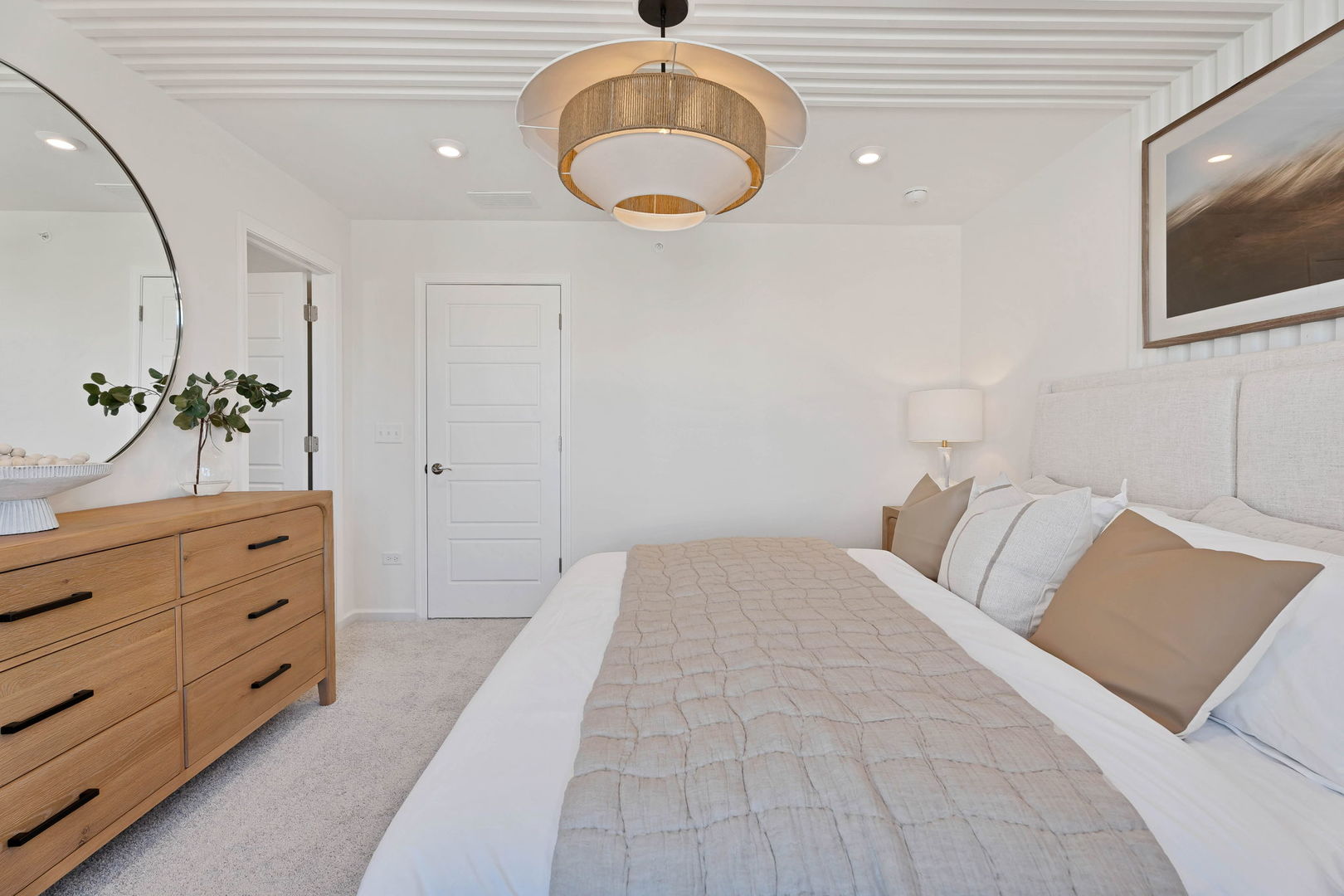 6303 Sandbelt Drive #33004, Woodridge, IL 60517