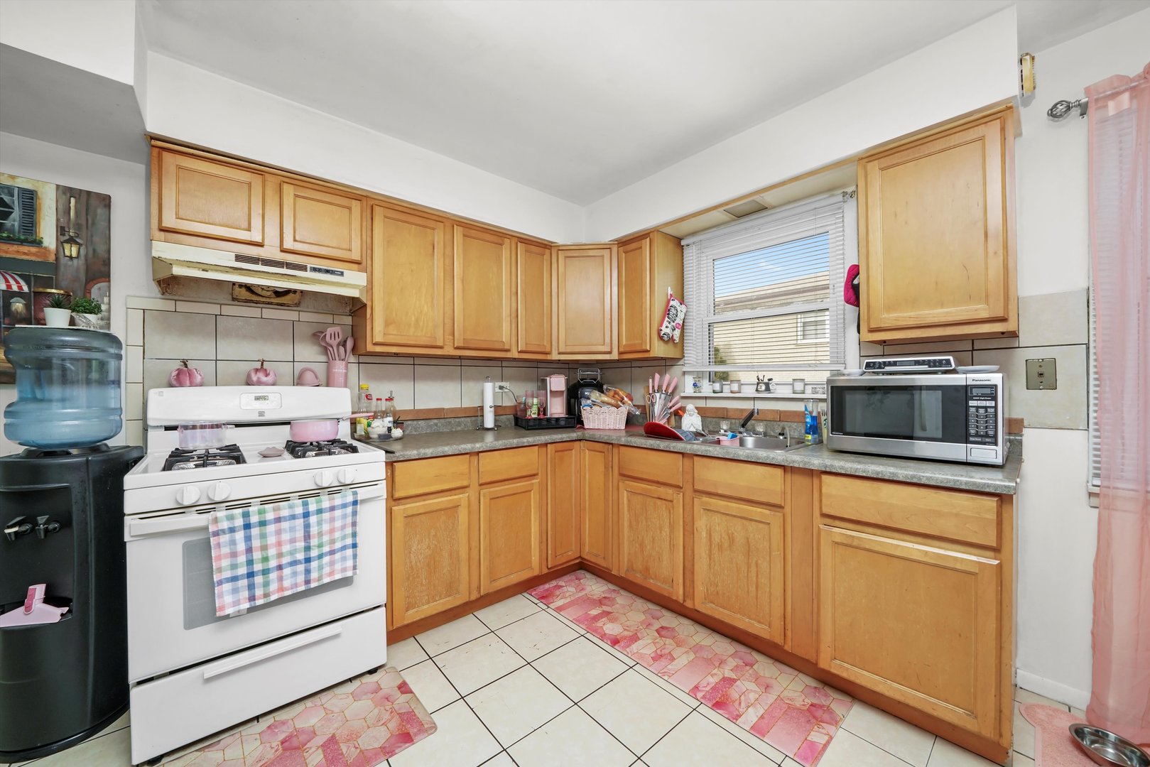 7549 S Roberts Road, Bridgeview, IL 60455