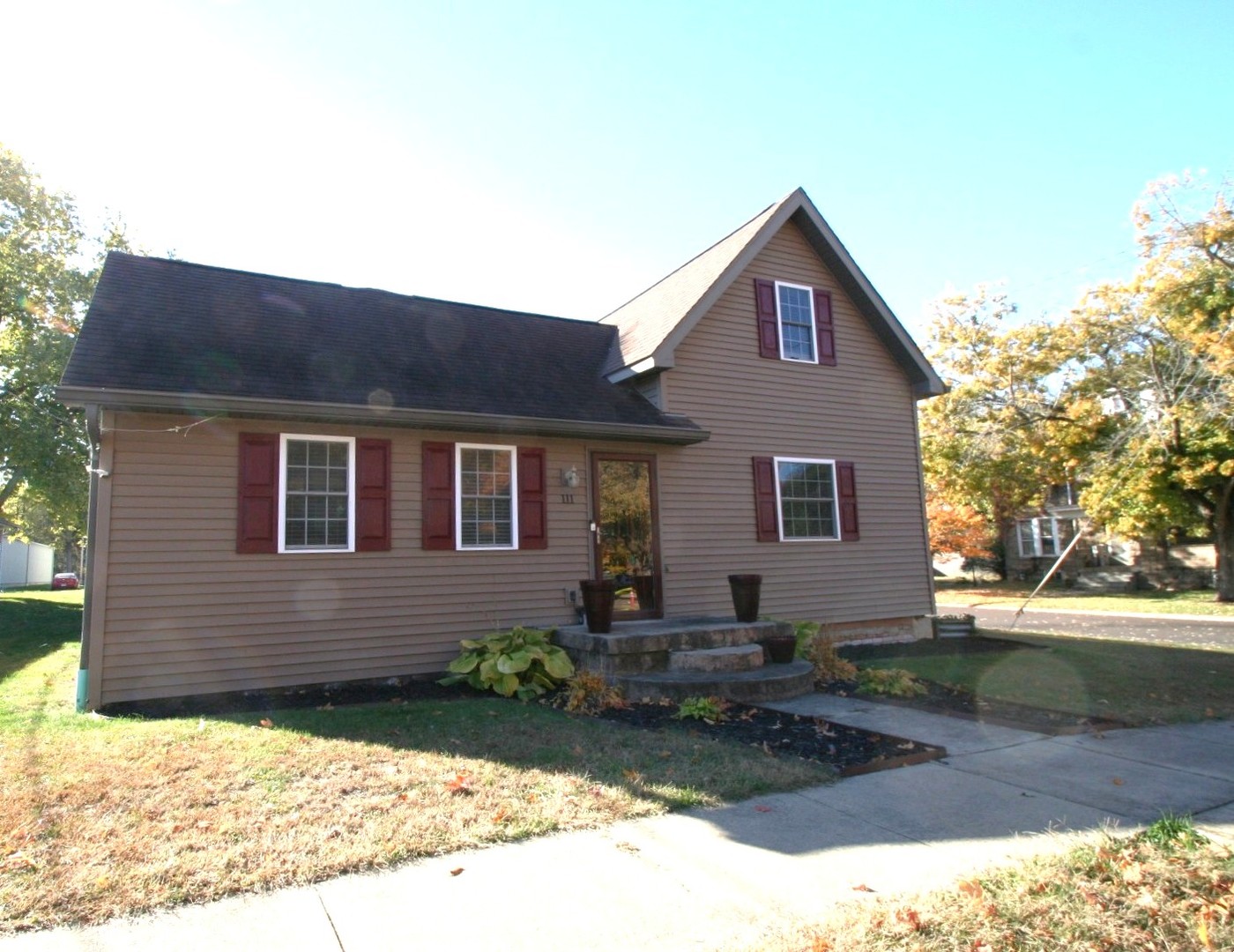 111 W Fast Avenue, Mackinaw, IL 61755