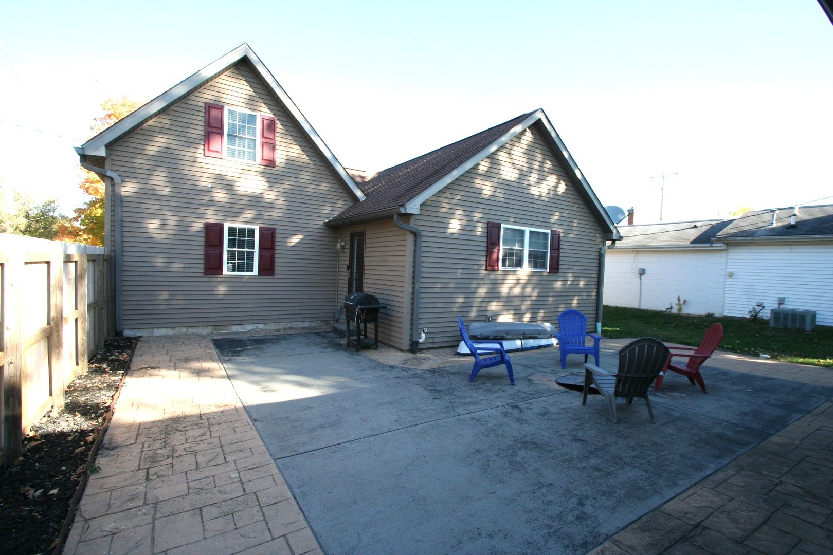 111 W Fast Avenue, Mackinaw, IL 61755