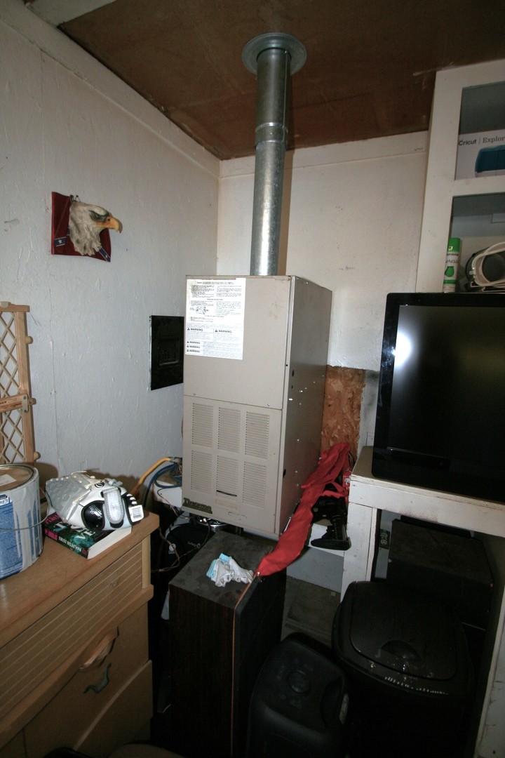 111 W Fast Avenue, Mackinaw, IL 61755