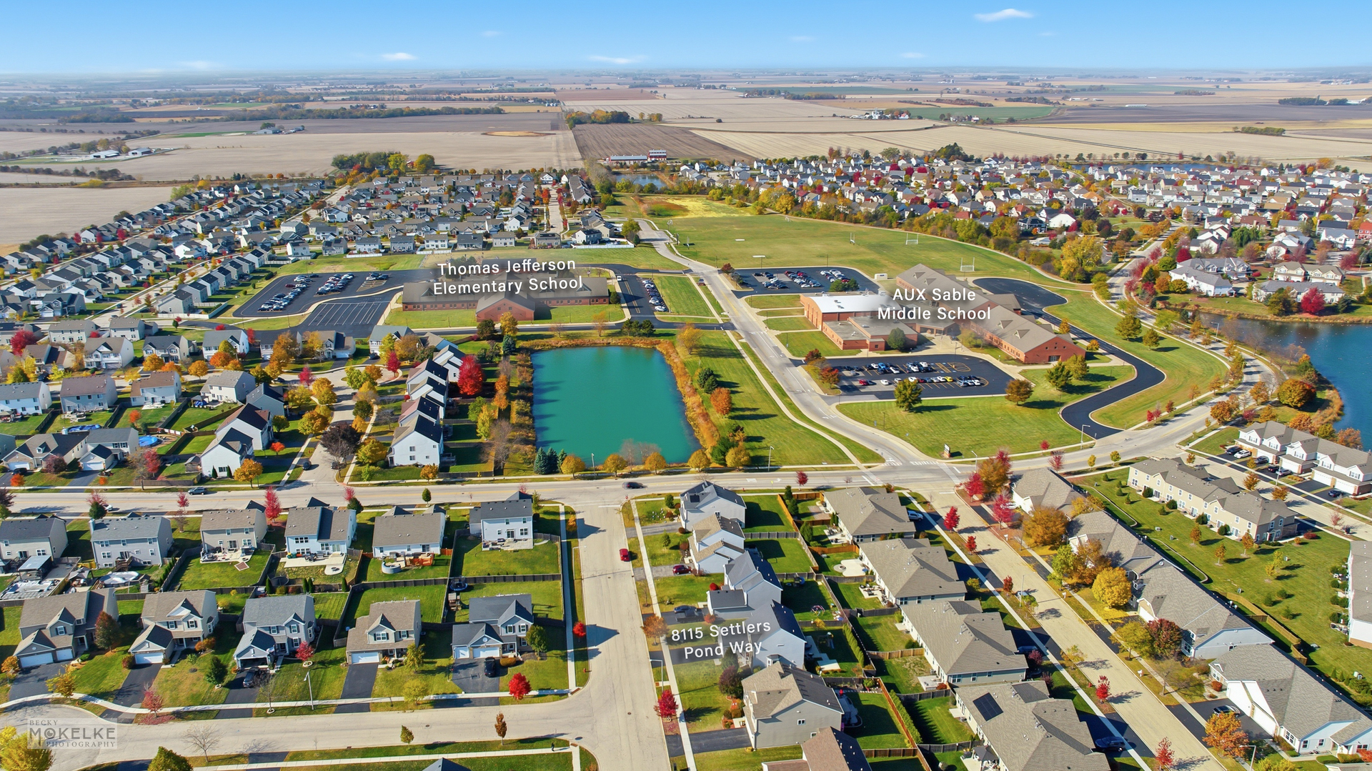 8115 Settlers Pond Way, Joliet, IL 60431