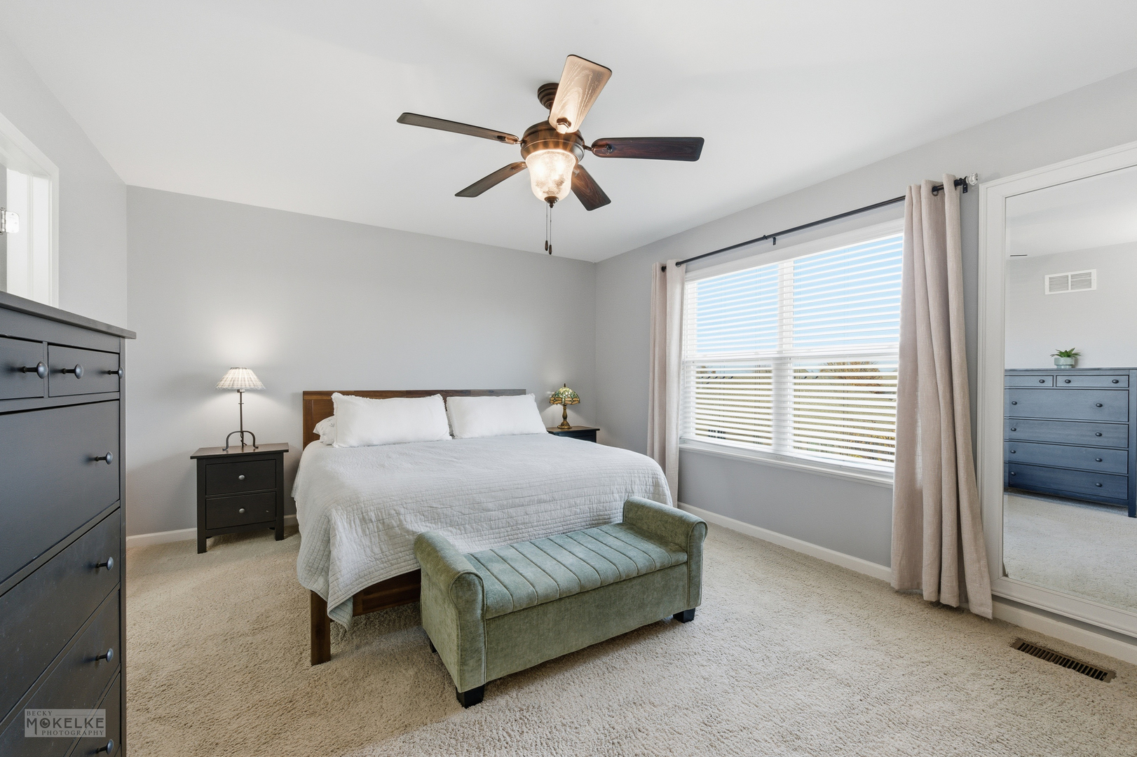 8115 Settlers Pond Way, Joliet, IL 60431