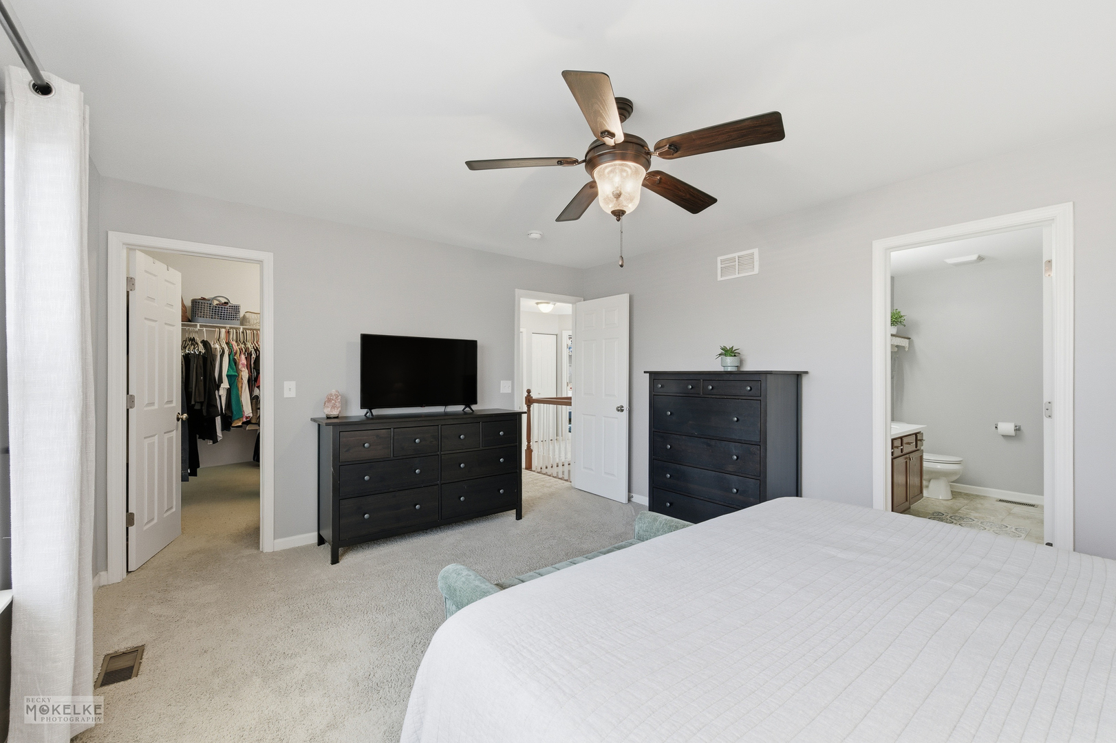 8115 Settlers Pond Way, Joliet, IL 60431