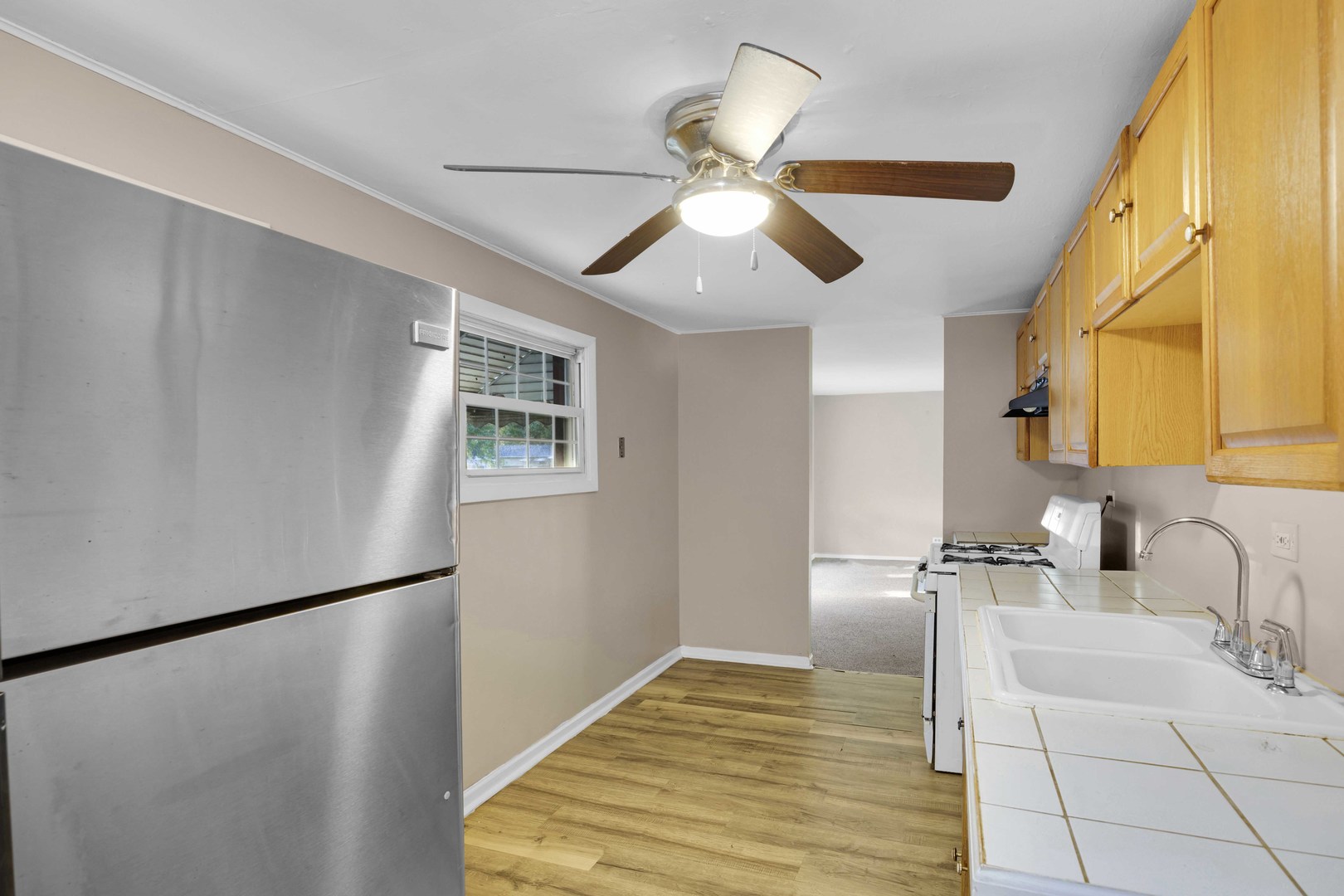 16501 Oxford Drive, Markham, IL 60428