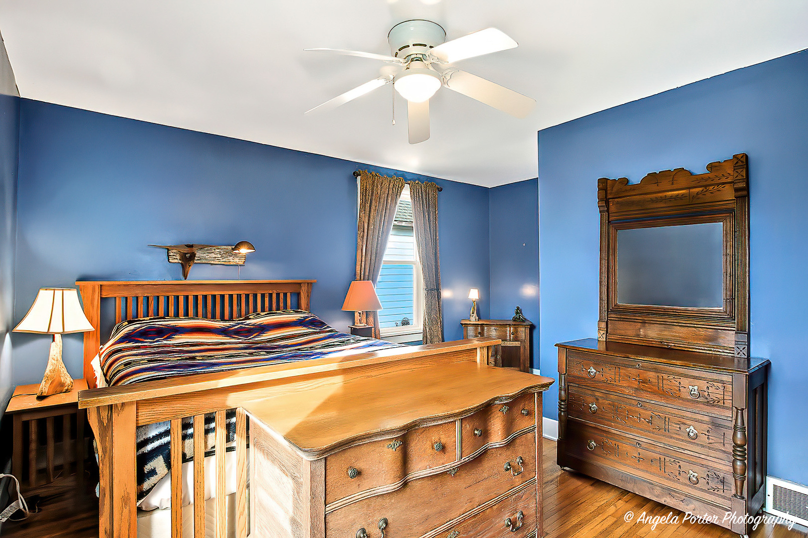 331 Chestnut Street, Woodstock, IL 60098