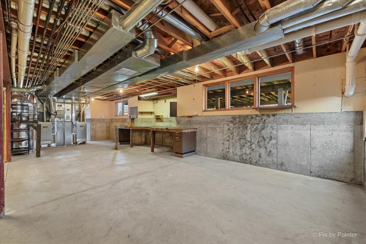 11909 Heron Drive, Huntley, IL 60142