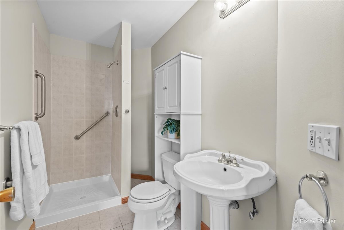 11909 Heron Drive, Huntley, IL 60142