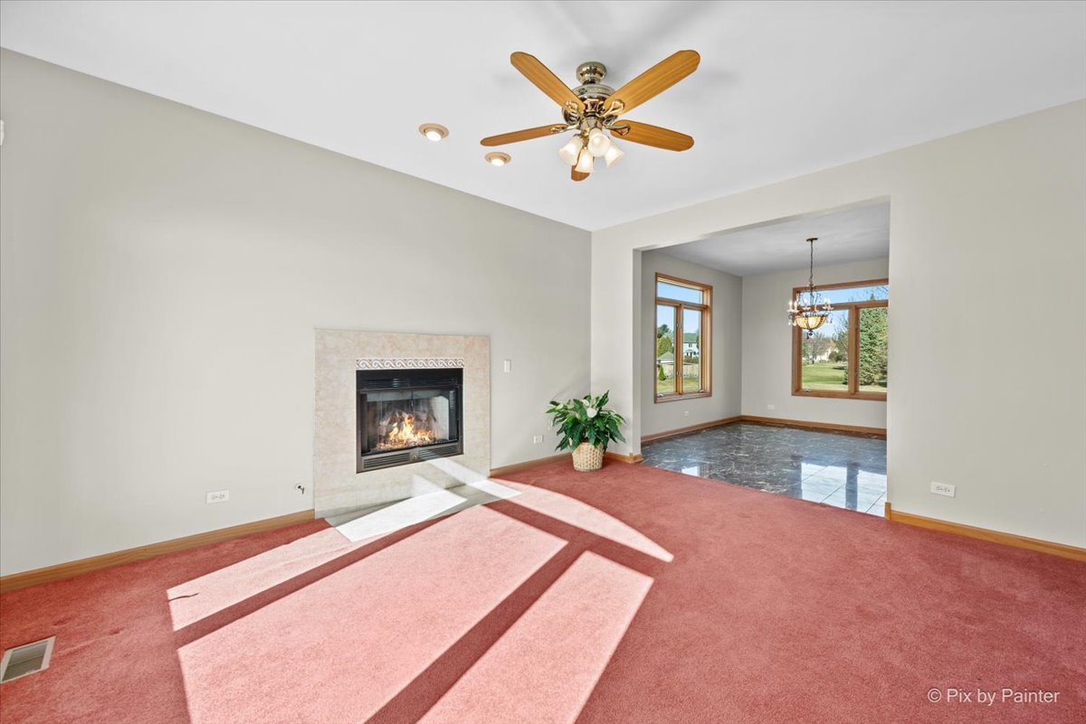 11909 Heron Drive, Huntley, IL 60142