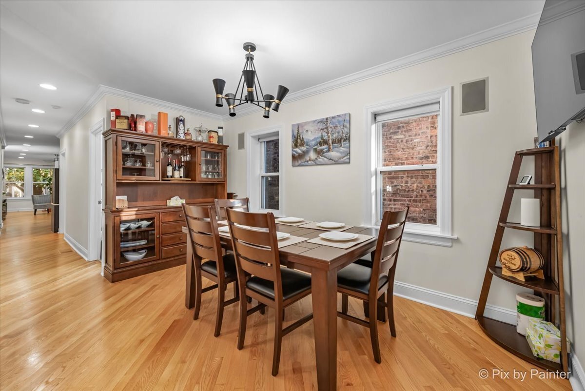 4252 N Lawndale Avenue, Chicago, IL 60618