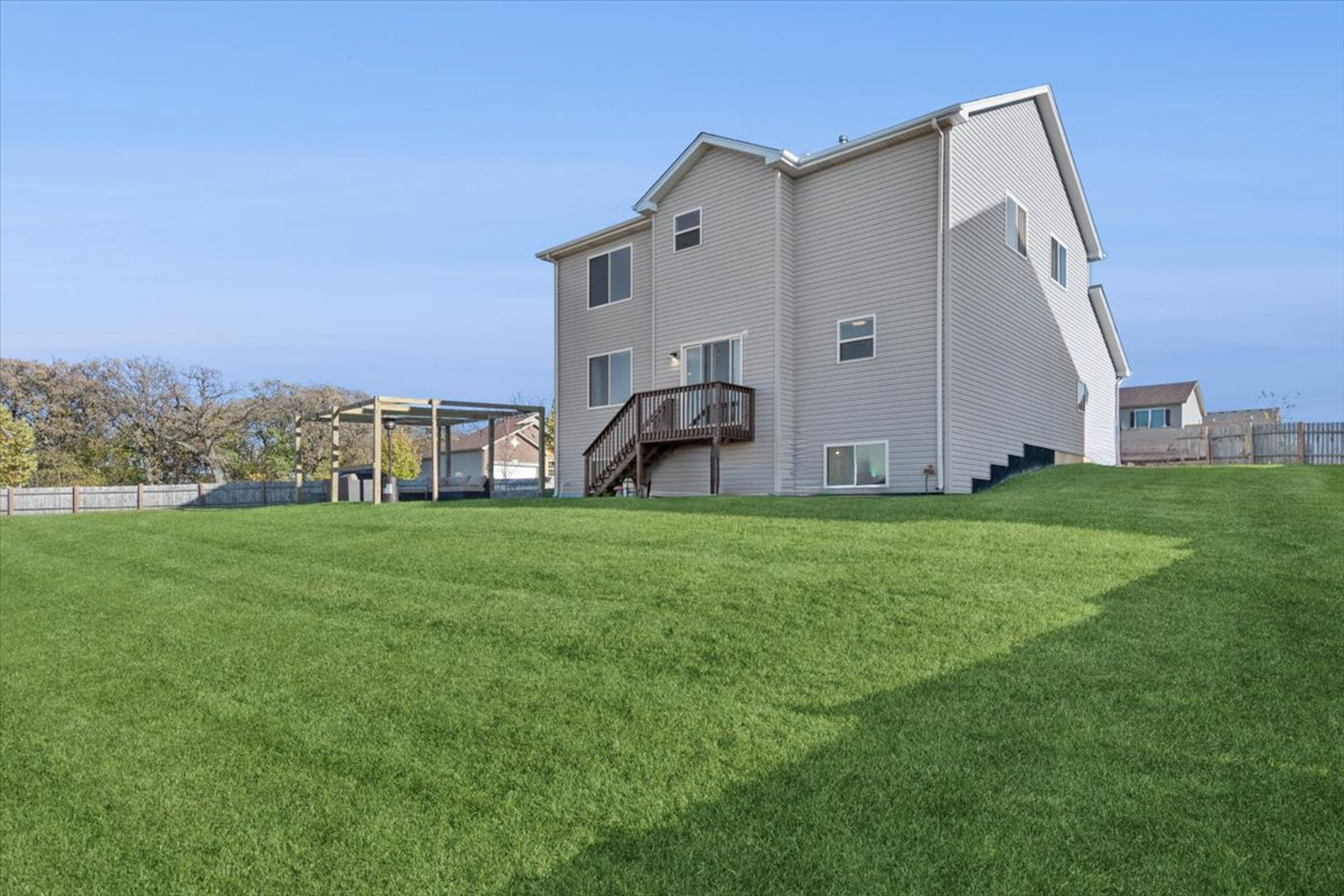 998 Garnet Lane, Montgomery, IL 60538