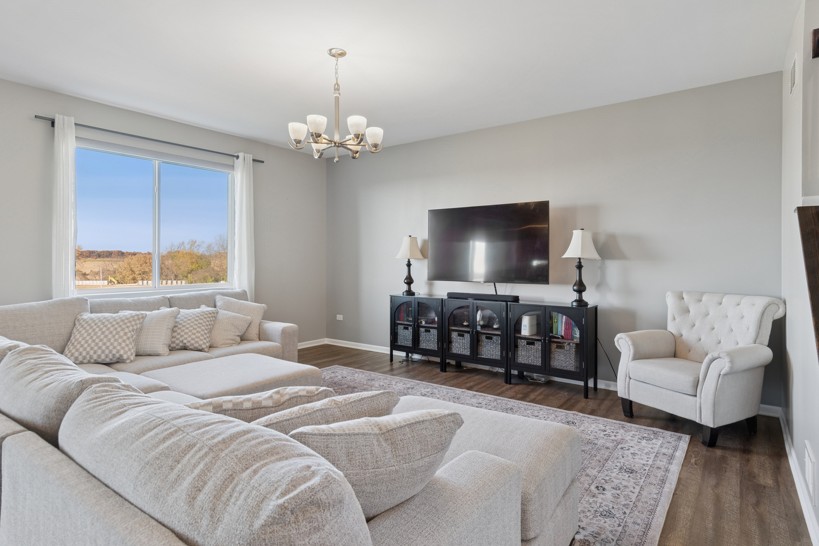 998 Garnet Lane, Montgomery, IL 60538