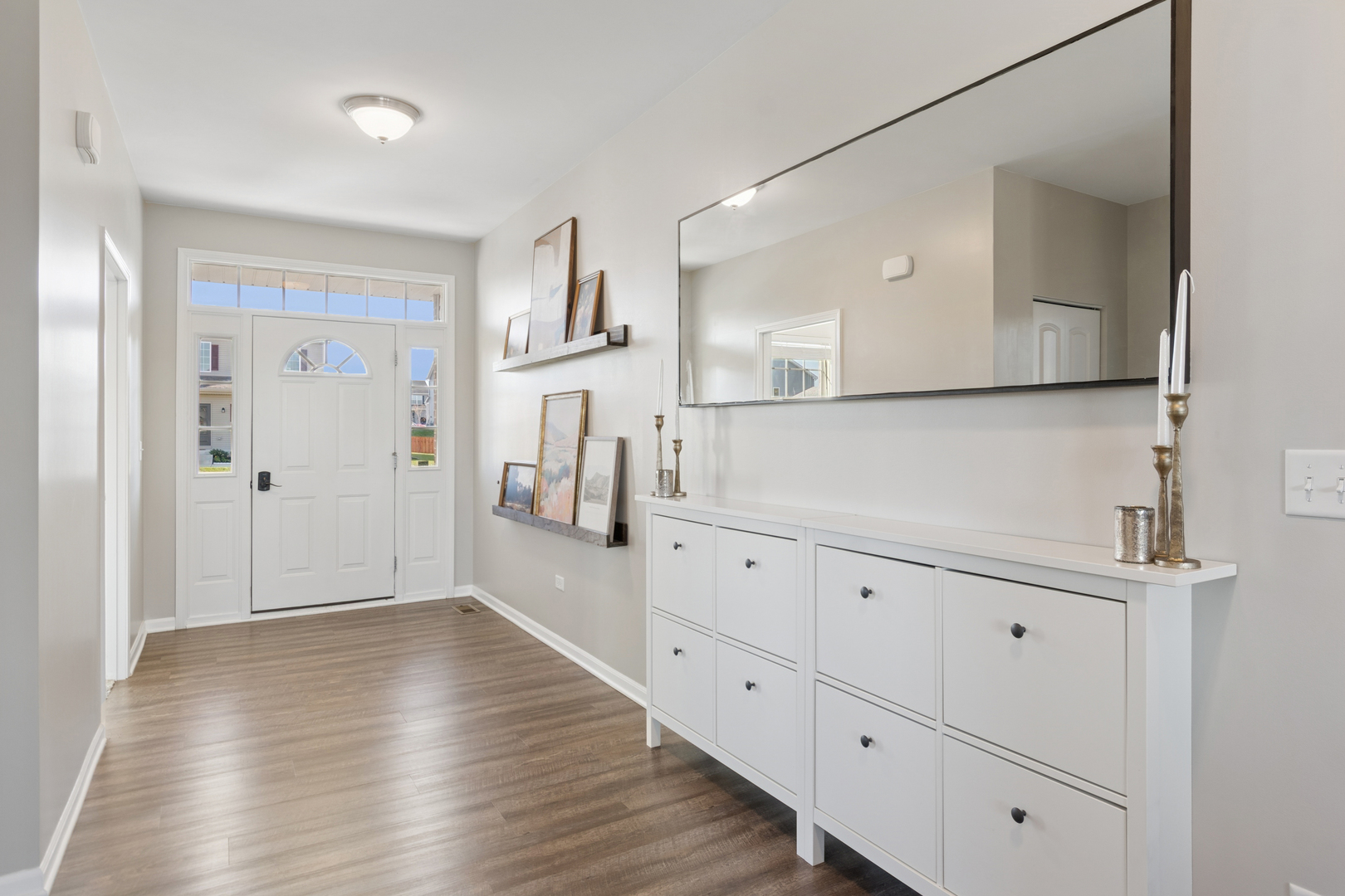 998 Garnet Lane, Montgomery, IL 60538