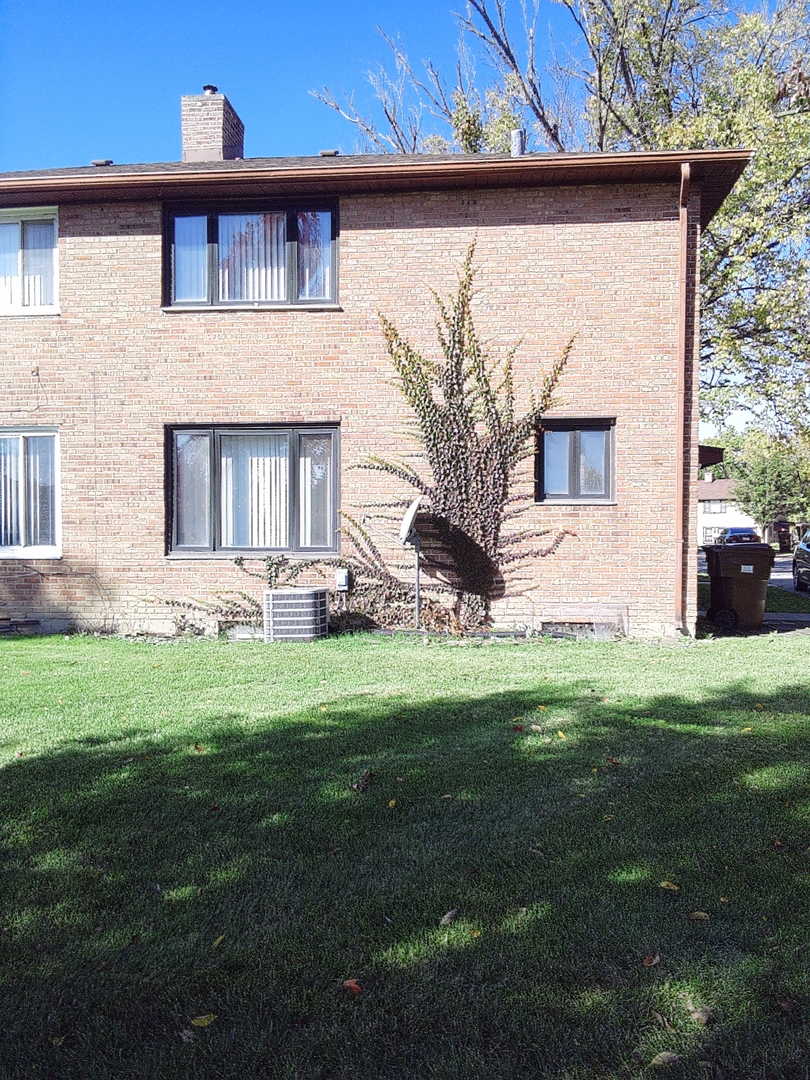 11 Dunlap Road, Park Forest, IL 60466