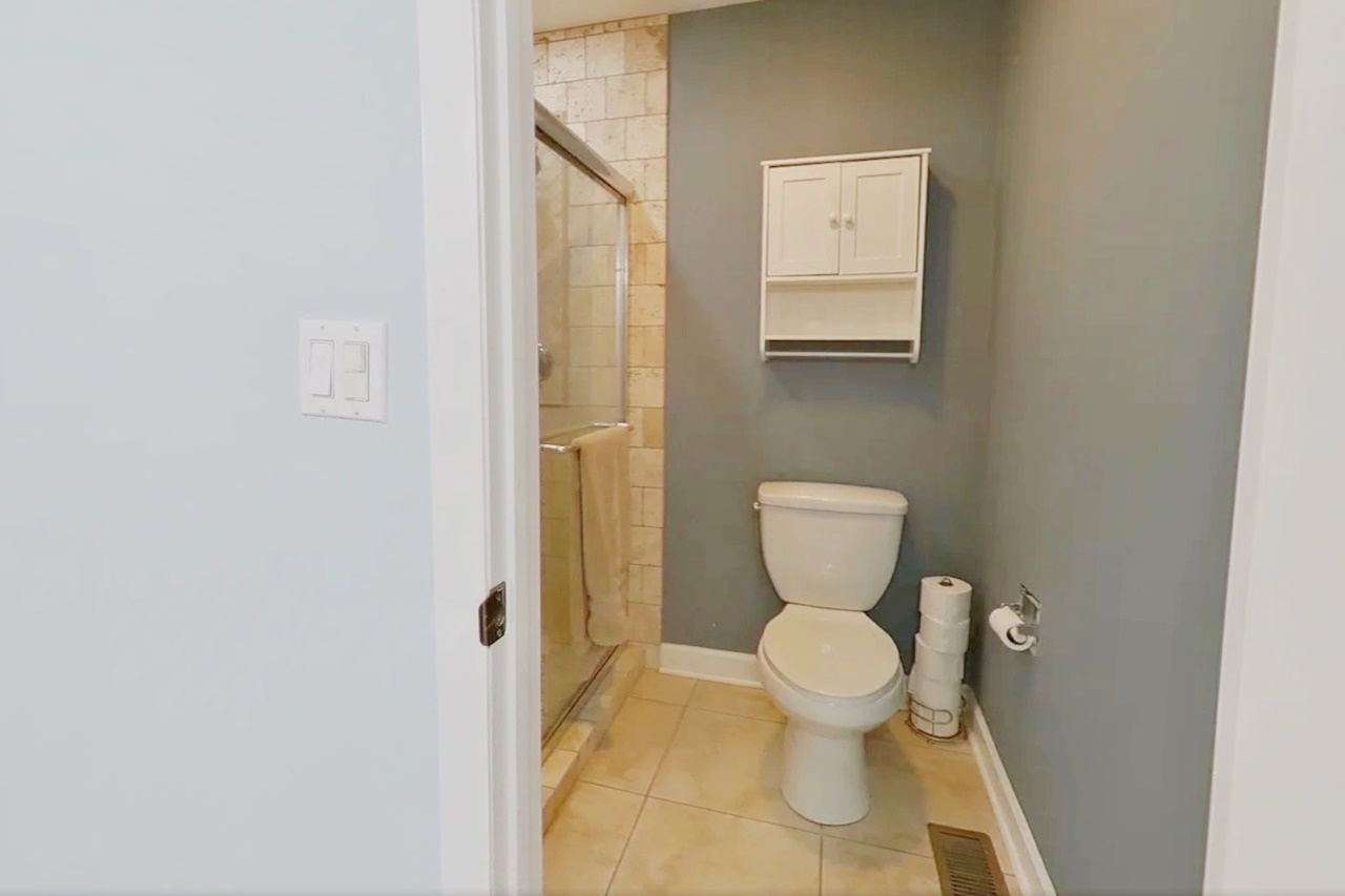 64 White Pine Drive, Schaumburg, IL 60193