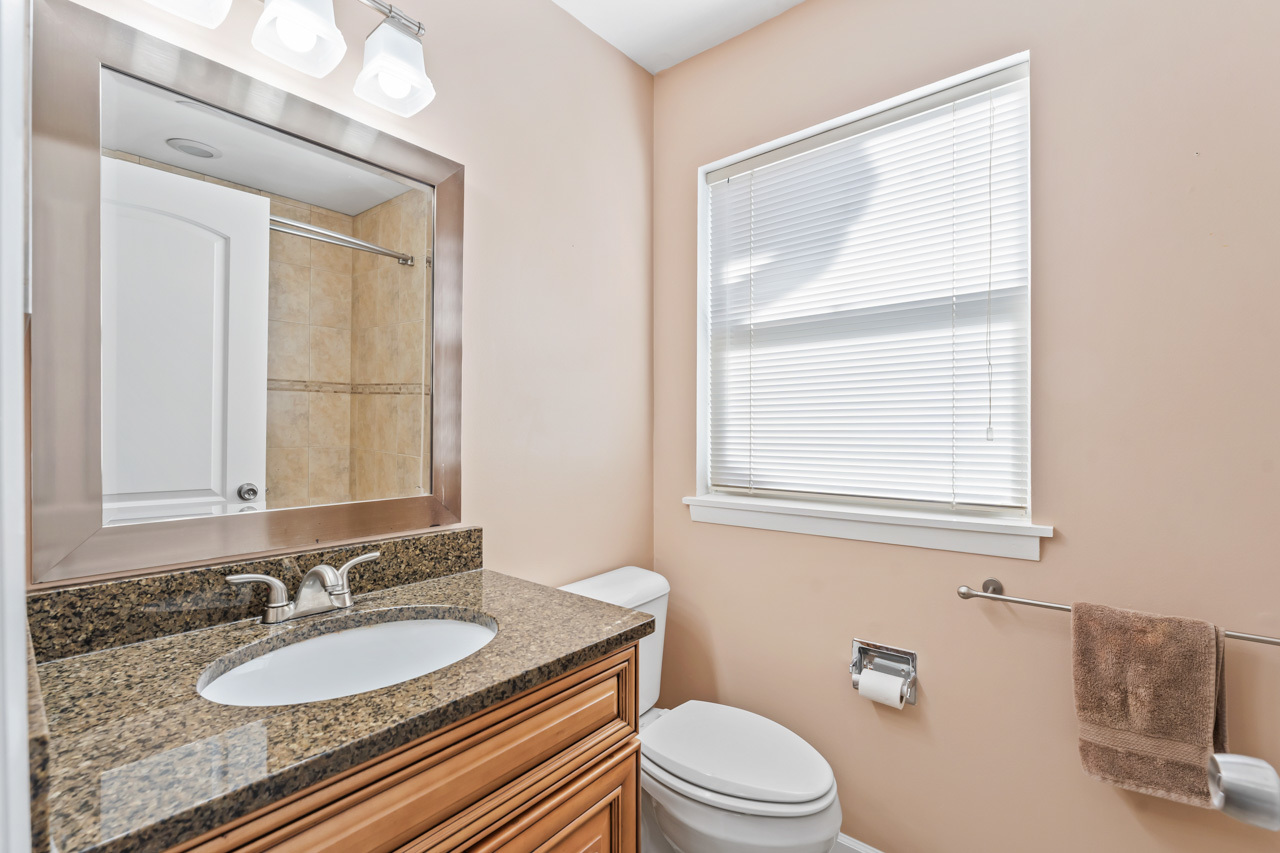 64 White Pine Drive, Schaumburg, IL 60193