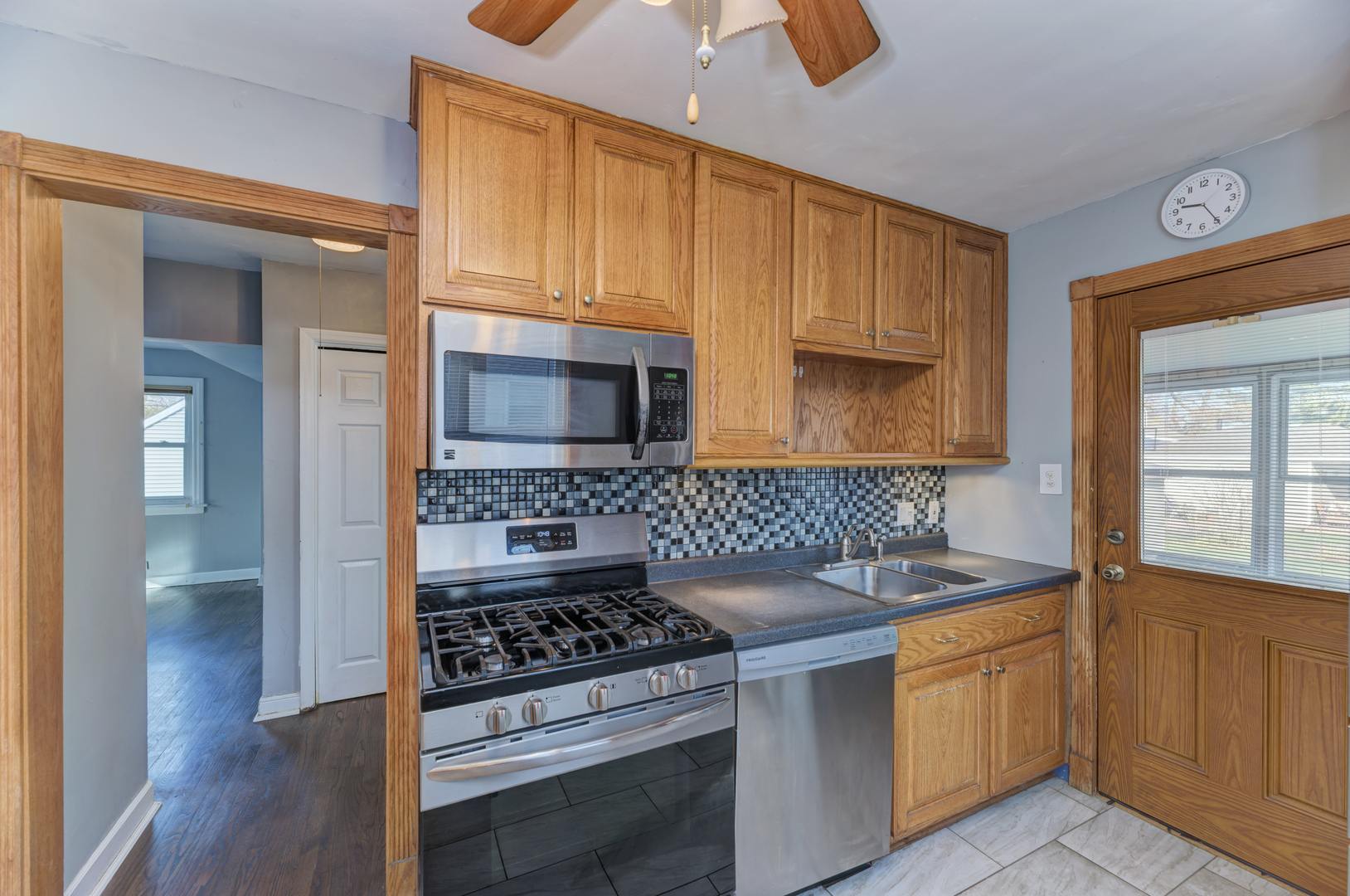 3120 W 114th Street, Merrionette Park, IL 60803