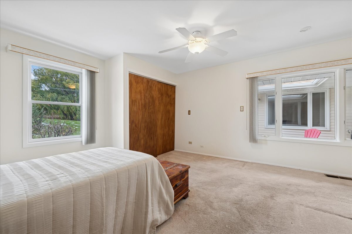 Buffalo Grove, IL 60089