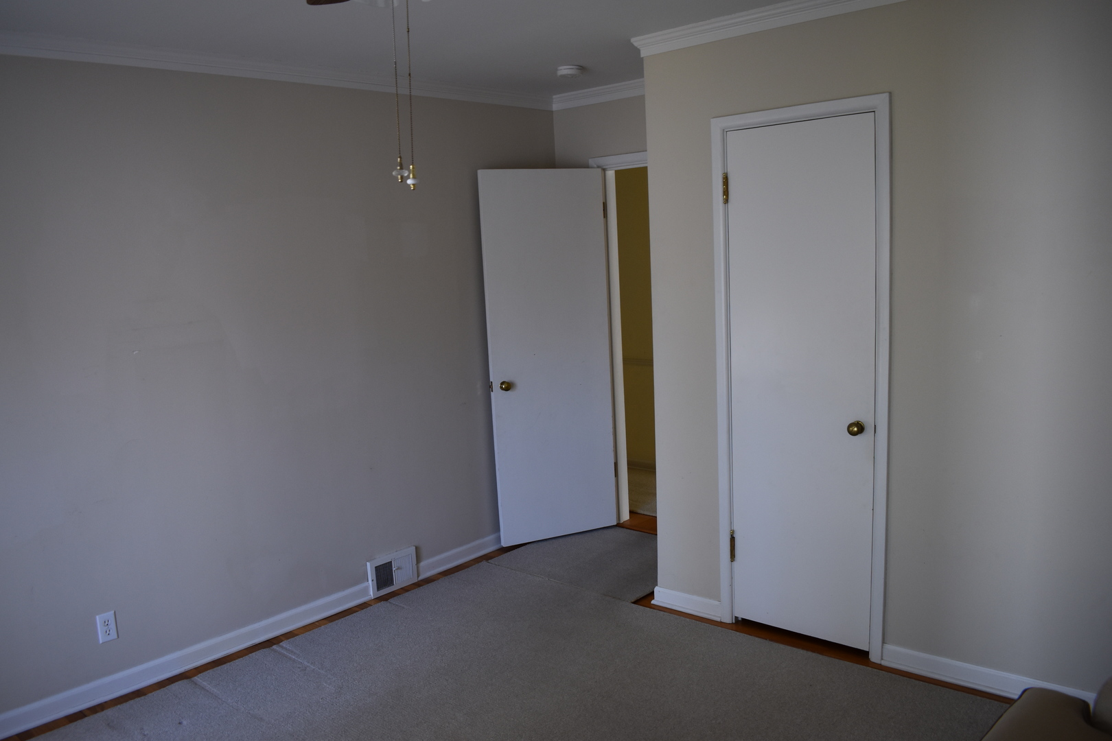 501 S Main Street, Flanagan, IL 61740