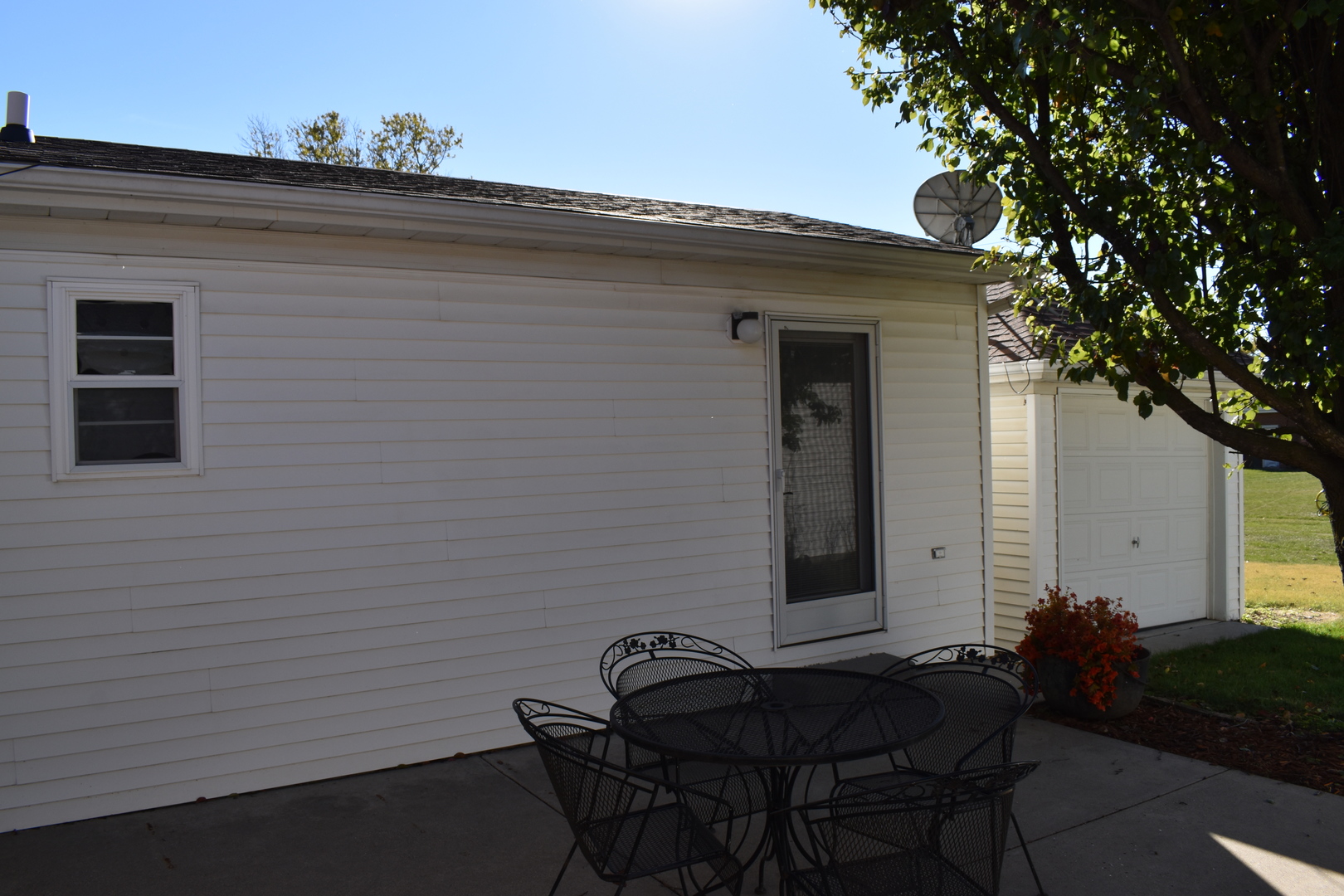 501 S Main Street, Flanagan, IL 61740