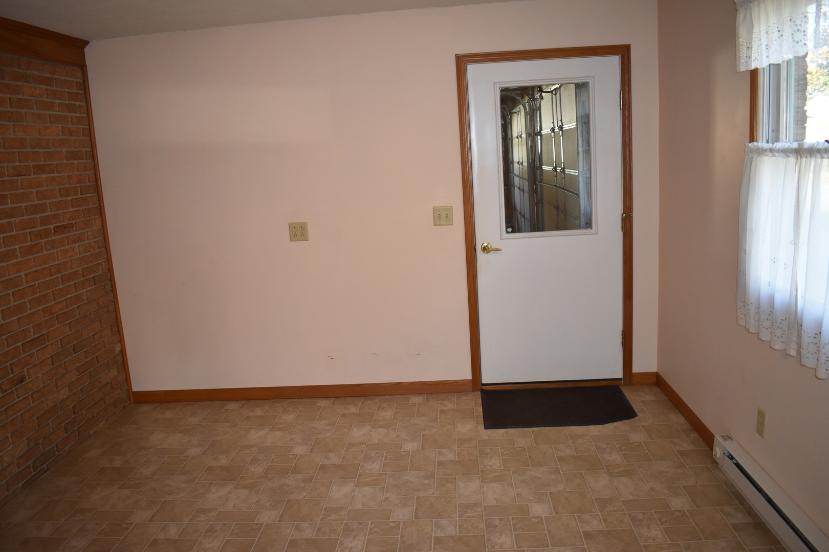 501 S Main Street, Flanagan, IL 61740