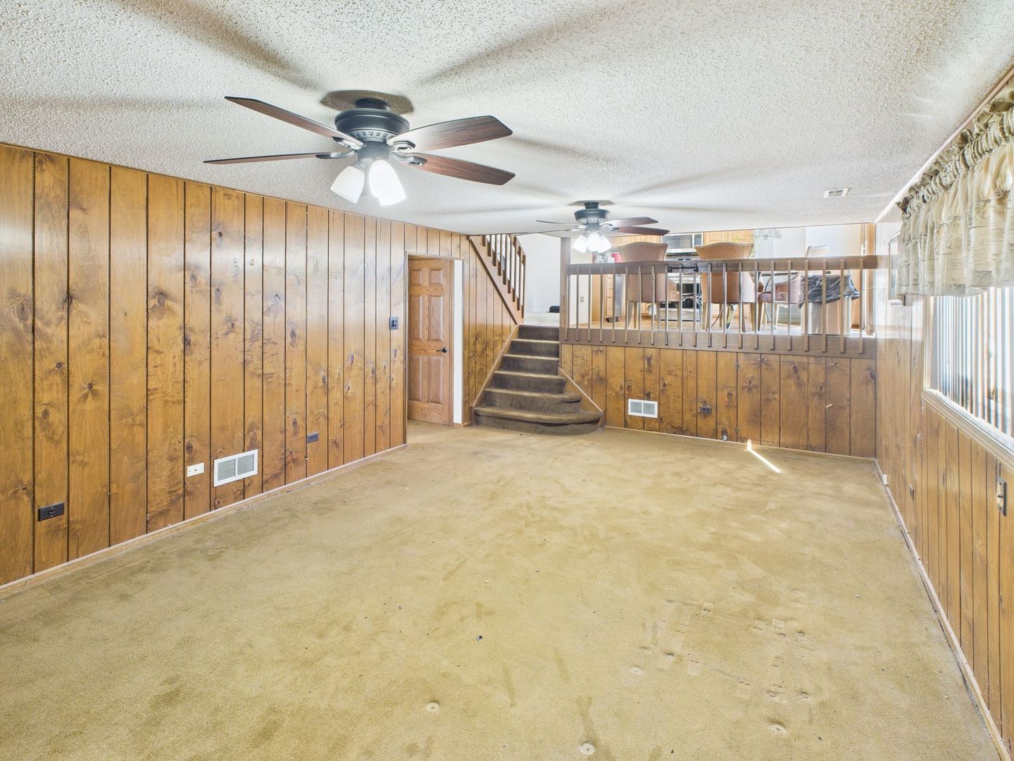 1200 Jacqueline Drive, Crete, IL 60417