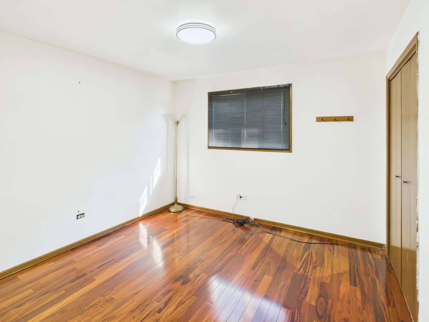 1200 Jacqueline Drive, Crete, IL 60417